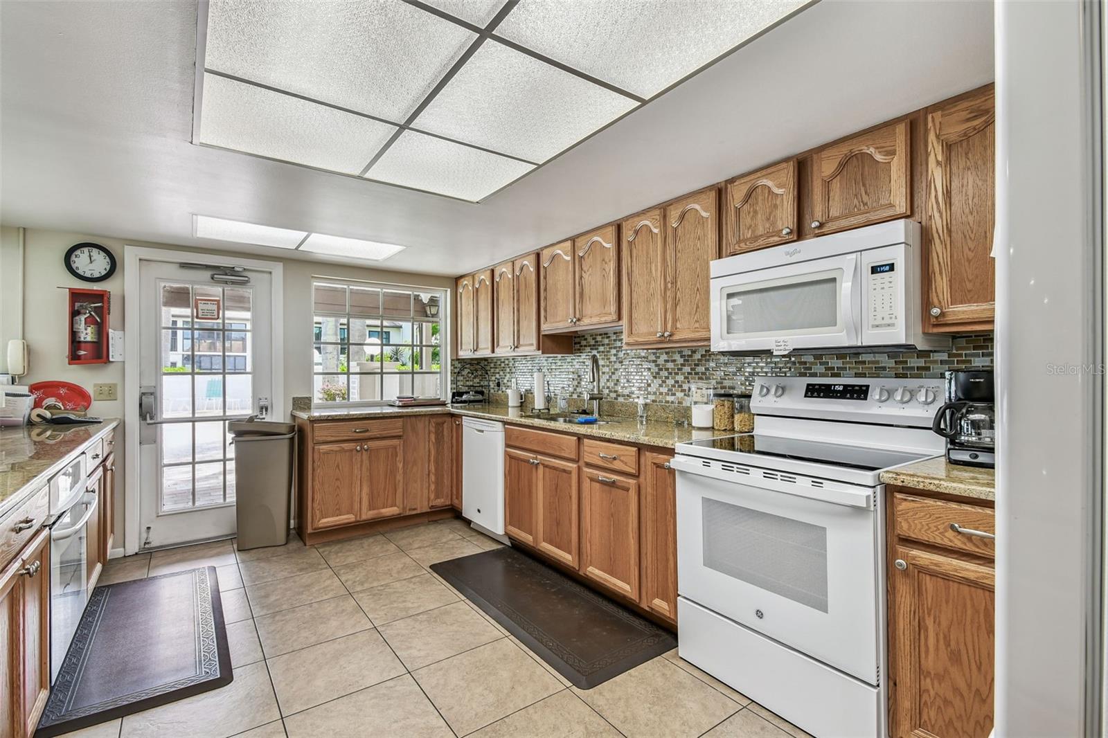 7301 29TH AVE DR W #202, BRADENTON, FL — photo 38