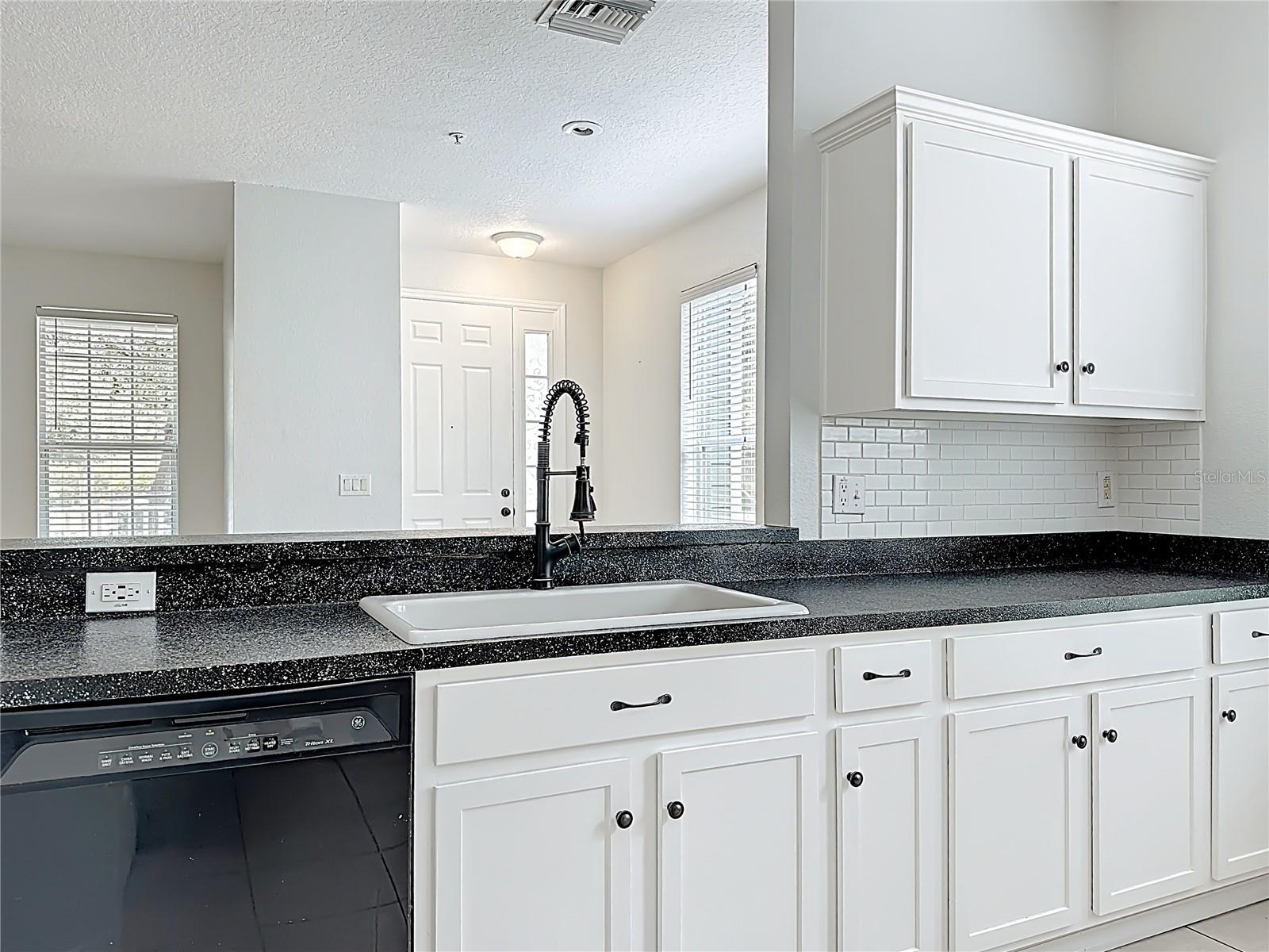 10338 LAKE DISTRICT LN #S, ORLANDO, FL — photo 18