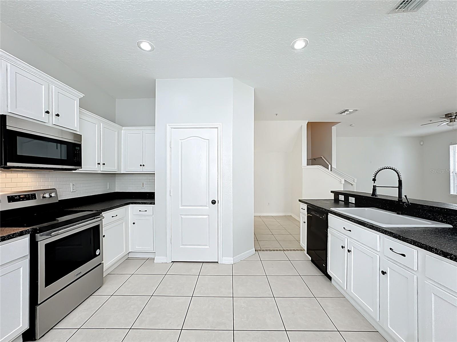 10338 LAKE DISTRICT LN #S, ORLANDO, FL — photo 20