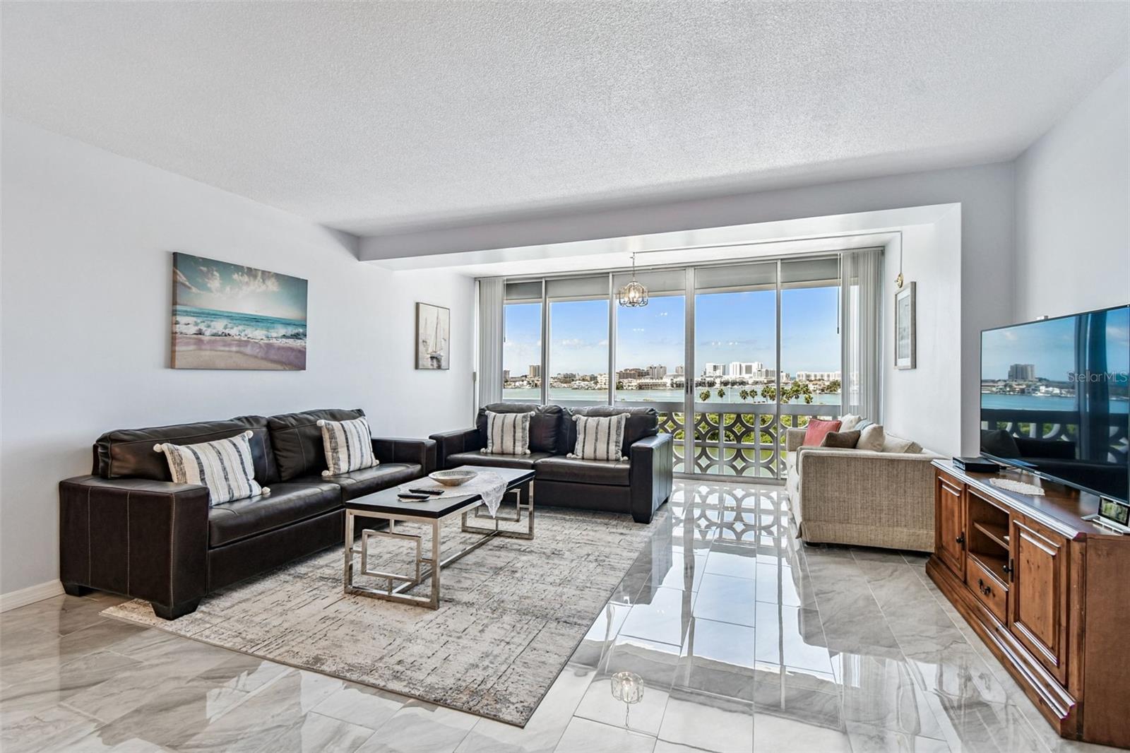 31 ISLAND WAY #609, CLEARWATER BEACH, FL — photo 3