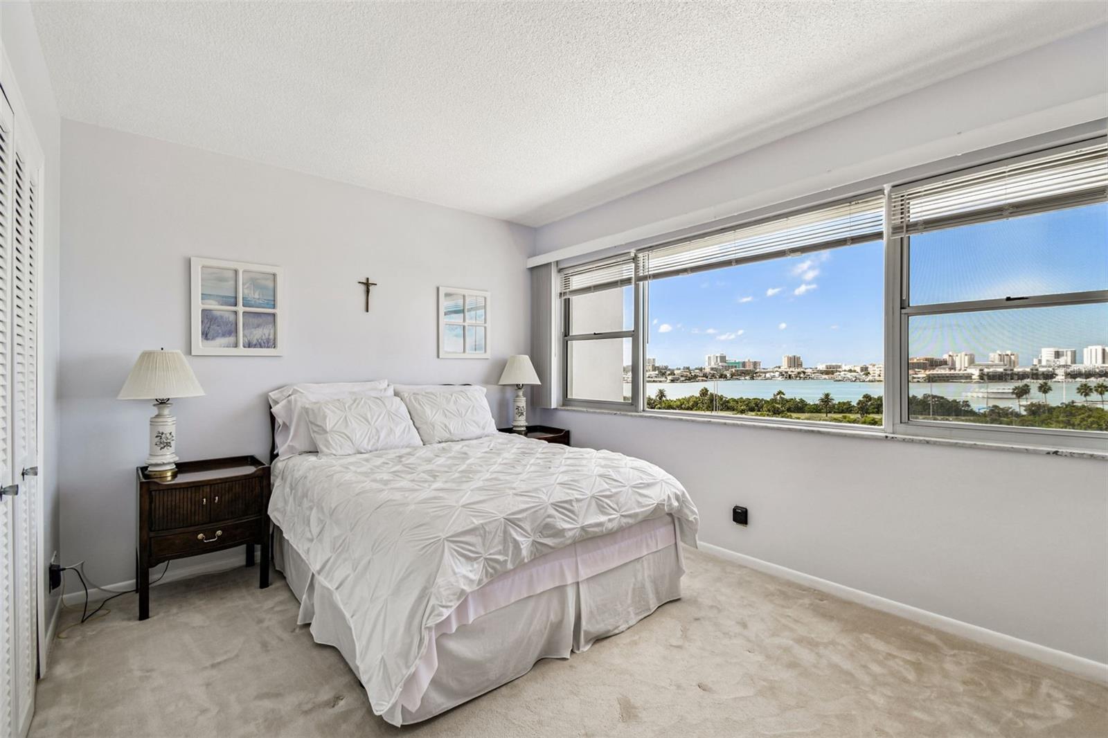 31 ISLAND WAY #609, CLEARWATER BEACH, FL — photo 14