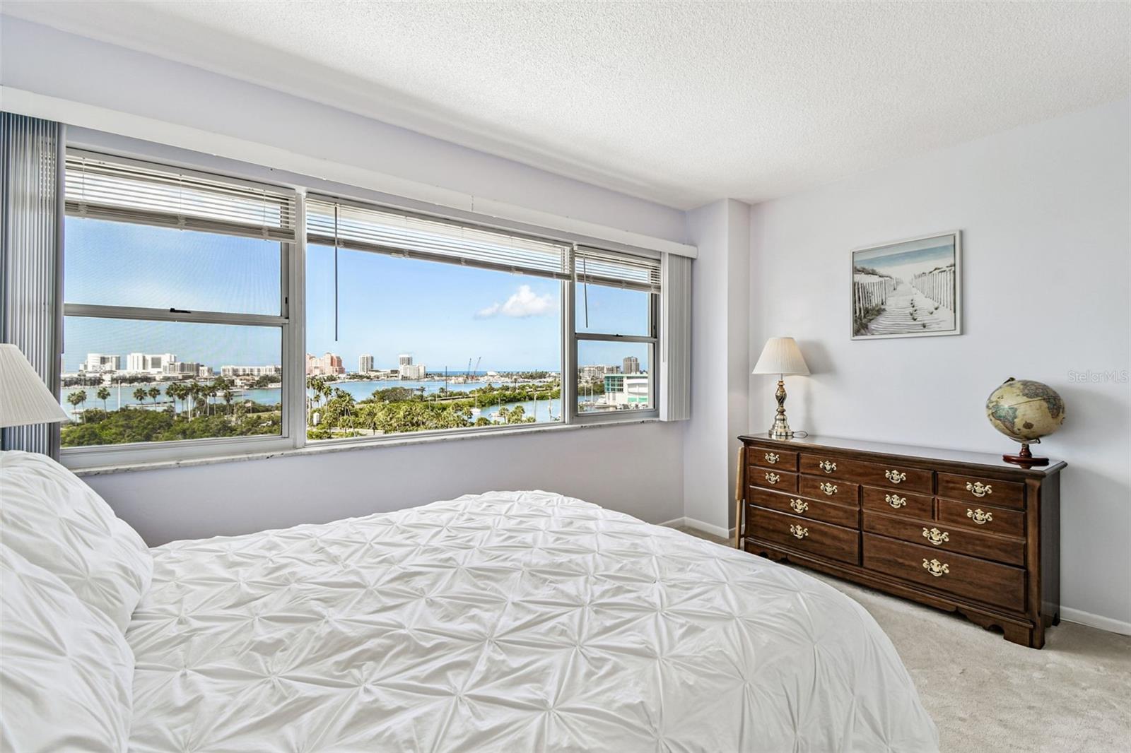 31 ISLAND WAY #609, CLEARWATER BEACH, FL — photo 16