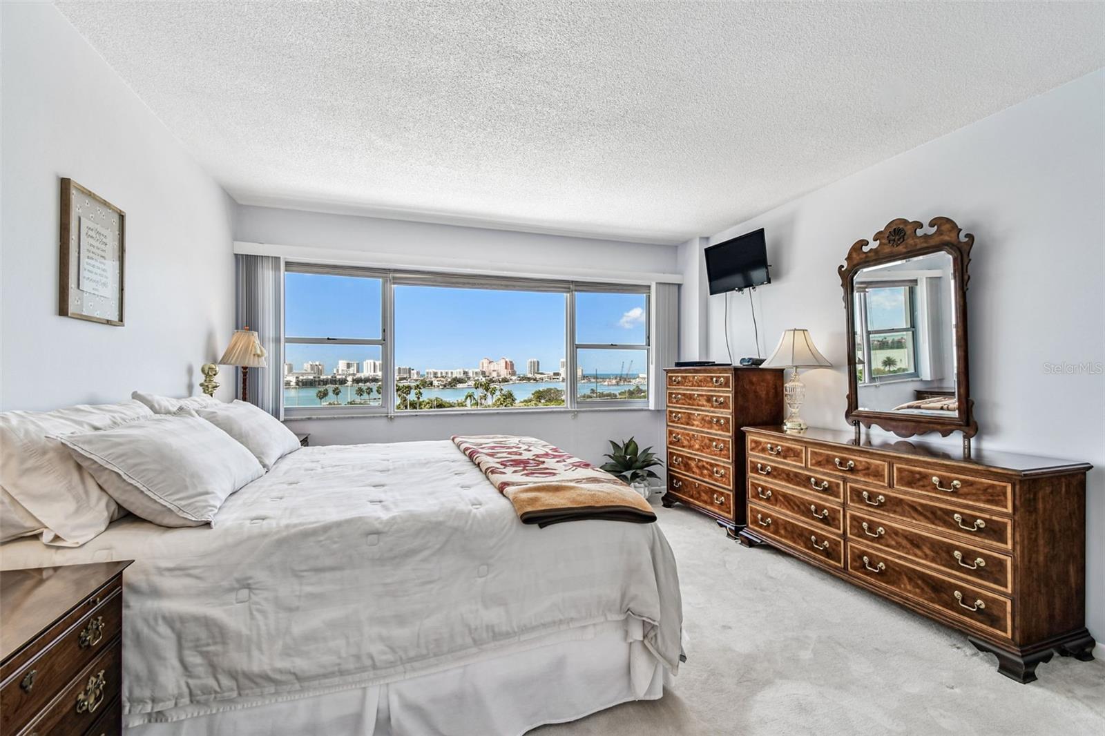 31 ISLAND WAY #609, CLEARWATER BEACH, FL — photo 23