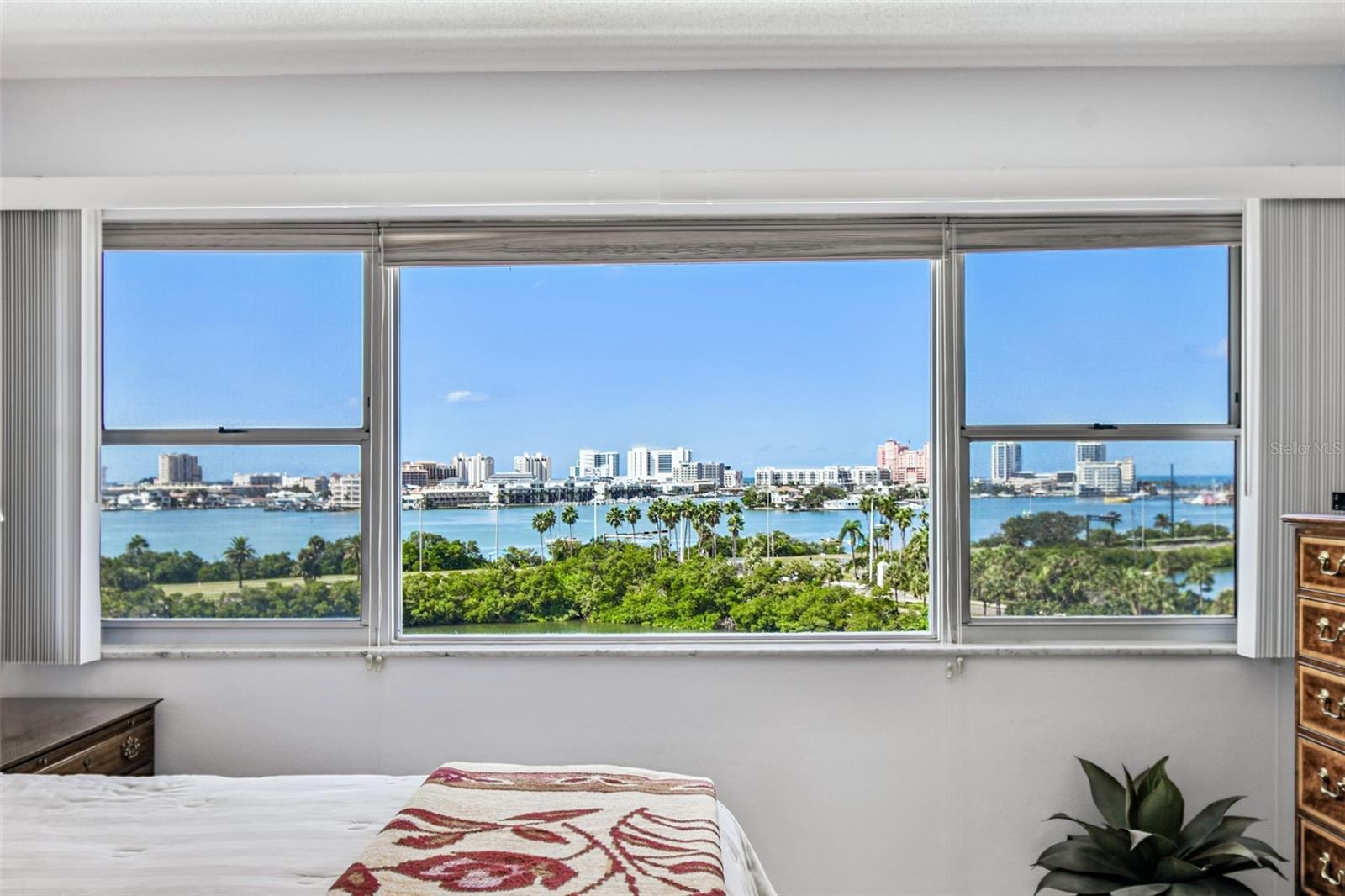 31 ISLAND WAY #609, CLEARWATER BEACH, FL — photo 25