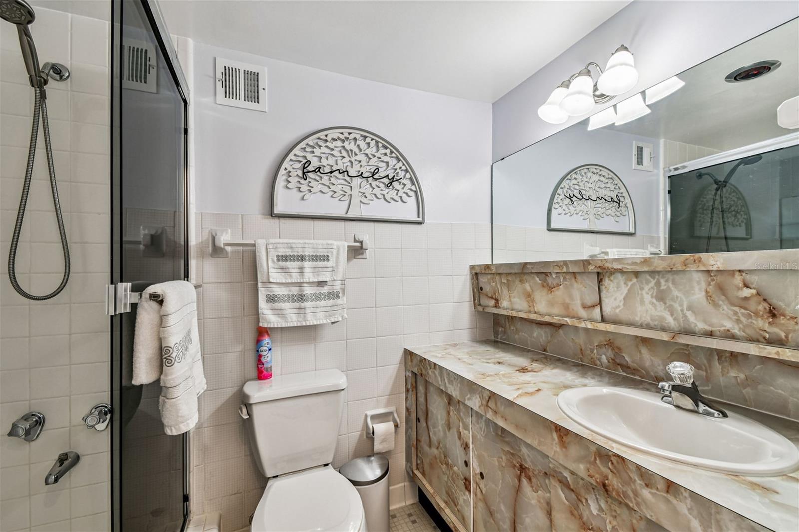 31 ISLAND WAY #609, CLEARWATER BEACH, FL — photo 32