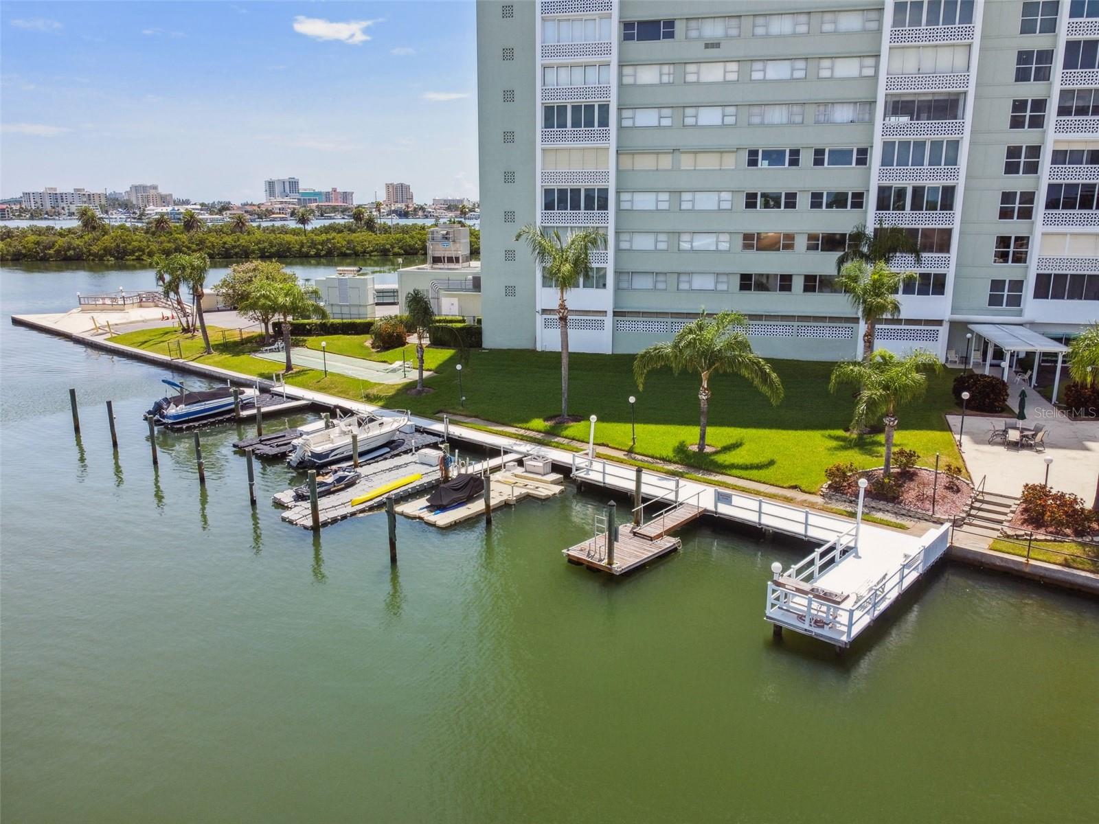 31 ISLAND WAY #609, CLEARWATER BEACH, FL — photo 40