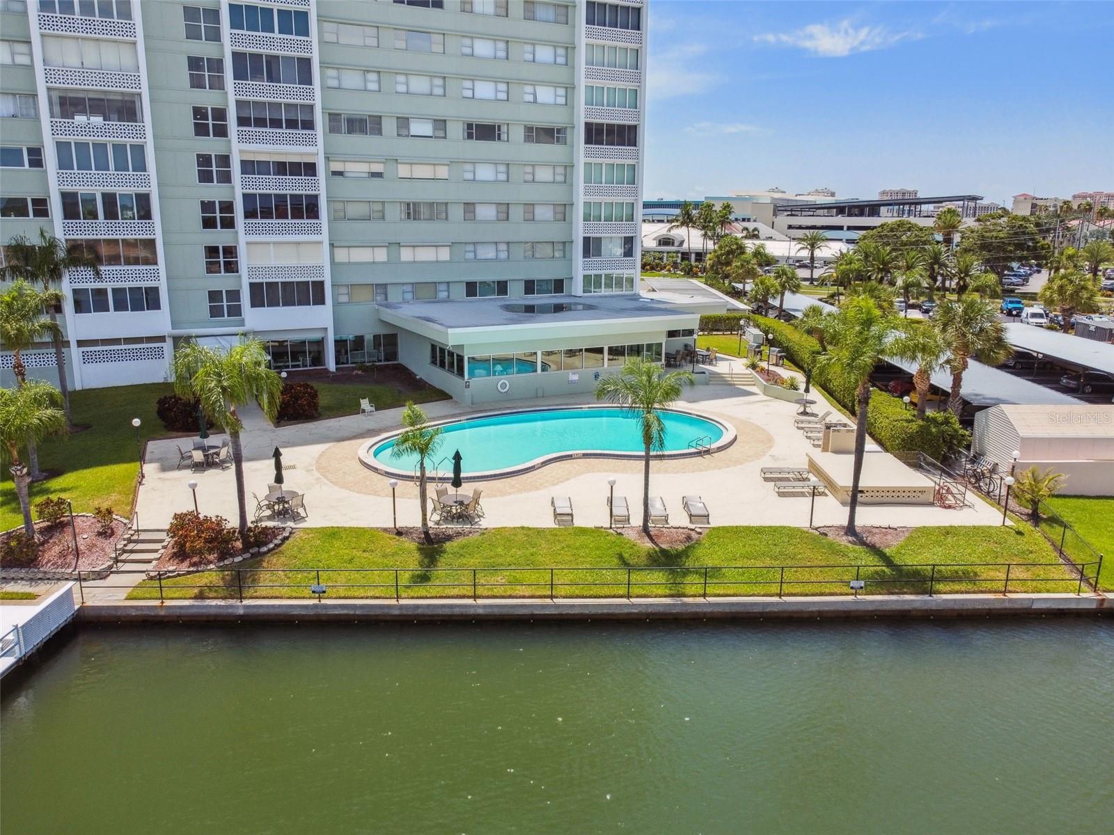 31 ISLAND WAY #609, CLEARWATER BEACH, FL — photo 43