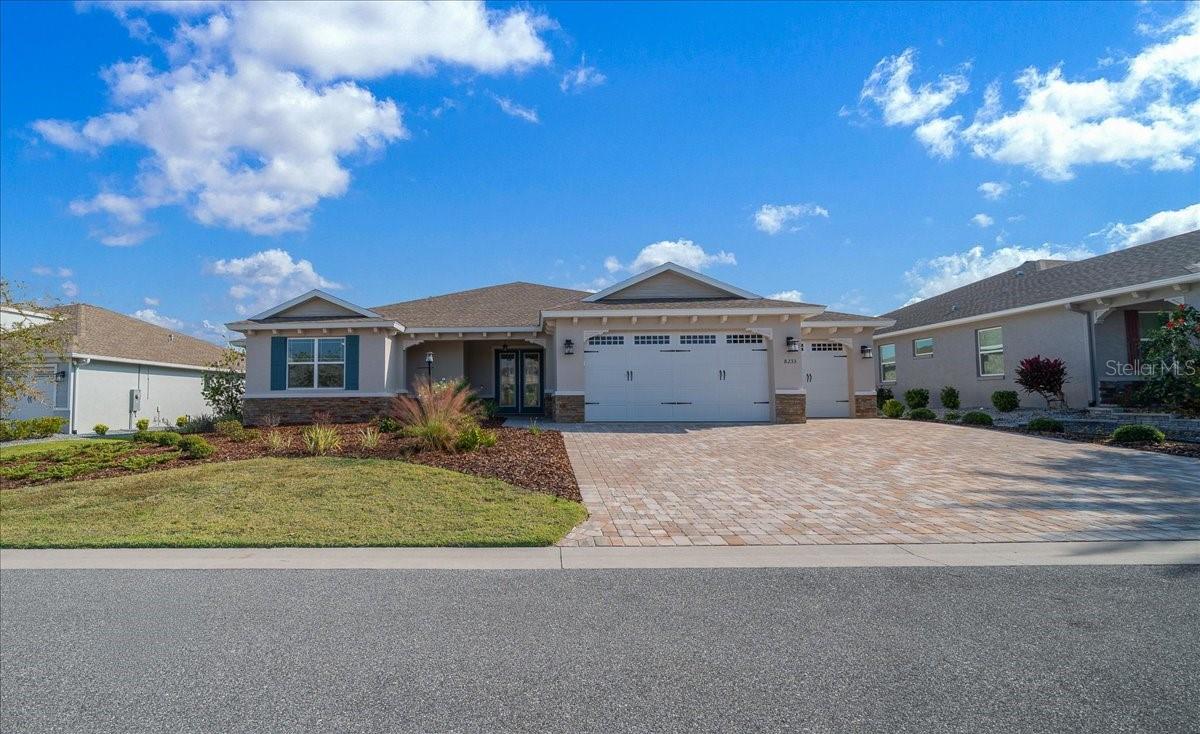 8233 SW 93RD TER, OCALA, FL