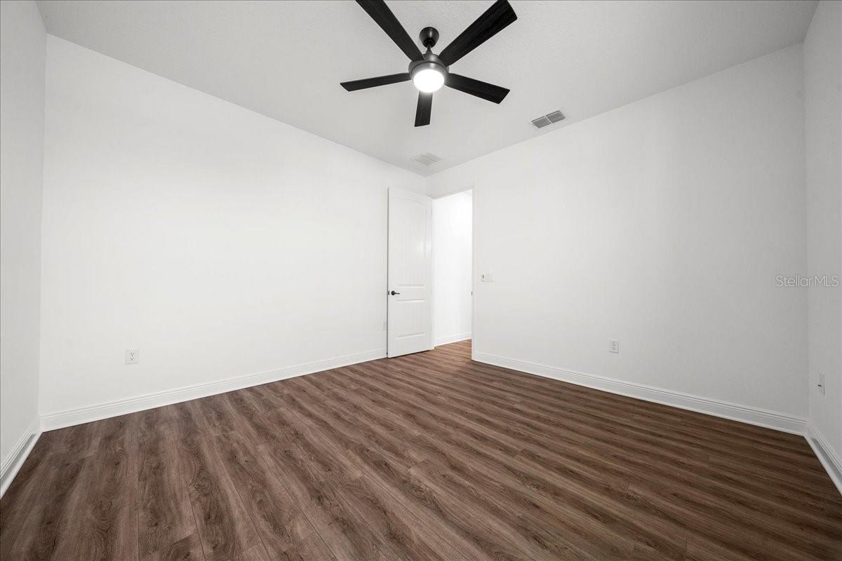 8233 SW 93RD TER, OCALA, FL — photo 44