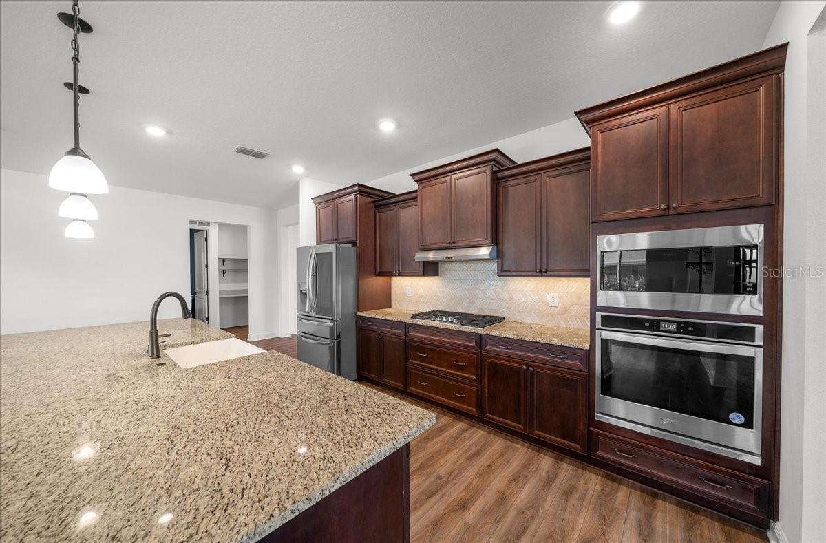 8233 SW 93RD TER, OCALA, FL — photo 5
