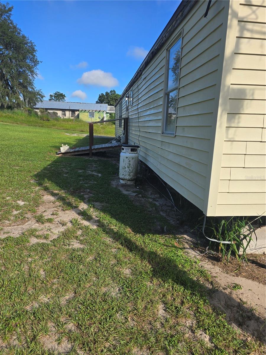 513 SMITH RD, POLK CITY, FL — photo 25