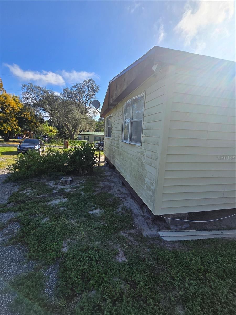 513 SMITH RD, POLK CITY, FL — photo 31
