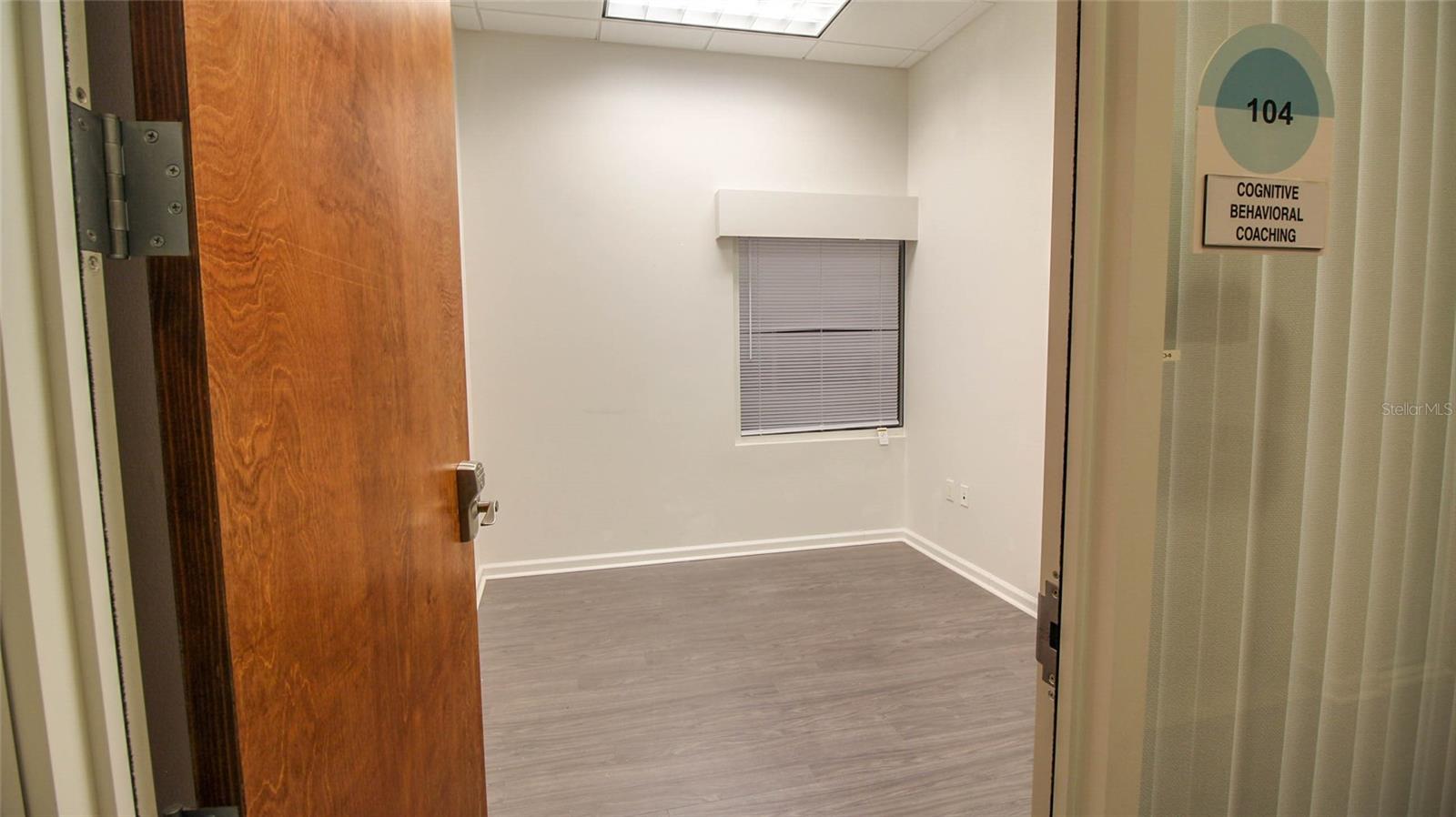 8865 COMMODITY CIR #109, ORLANDO, FL — photo 8
