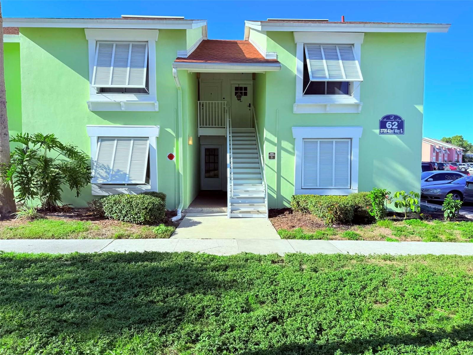 3735 42ND WAY S #E, ST PETERSBURG, FL — photo 2