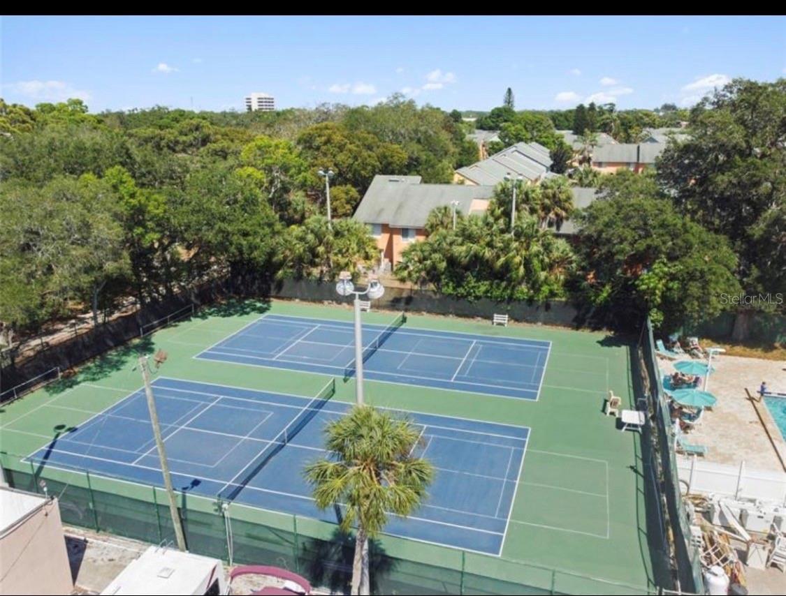 3735 42ND WAY S #E, ST PETERSBURG, FL — photo 31