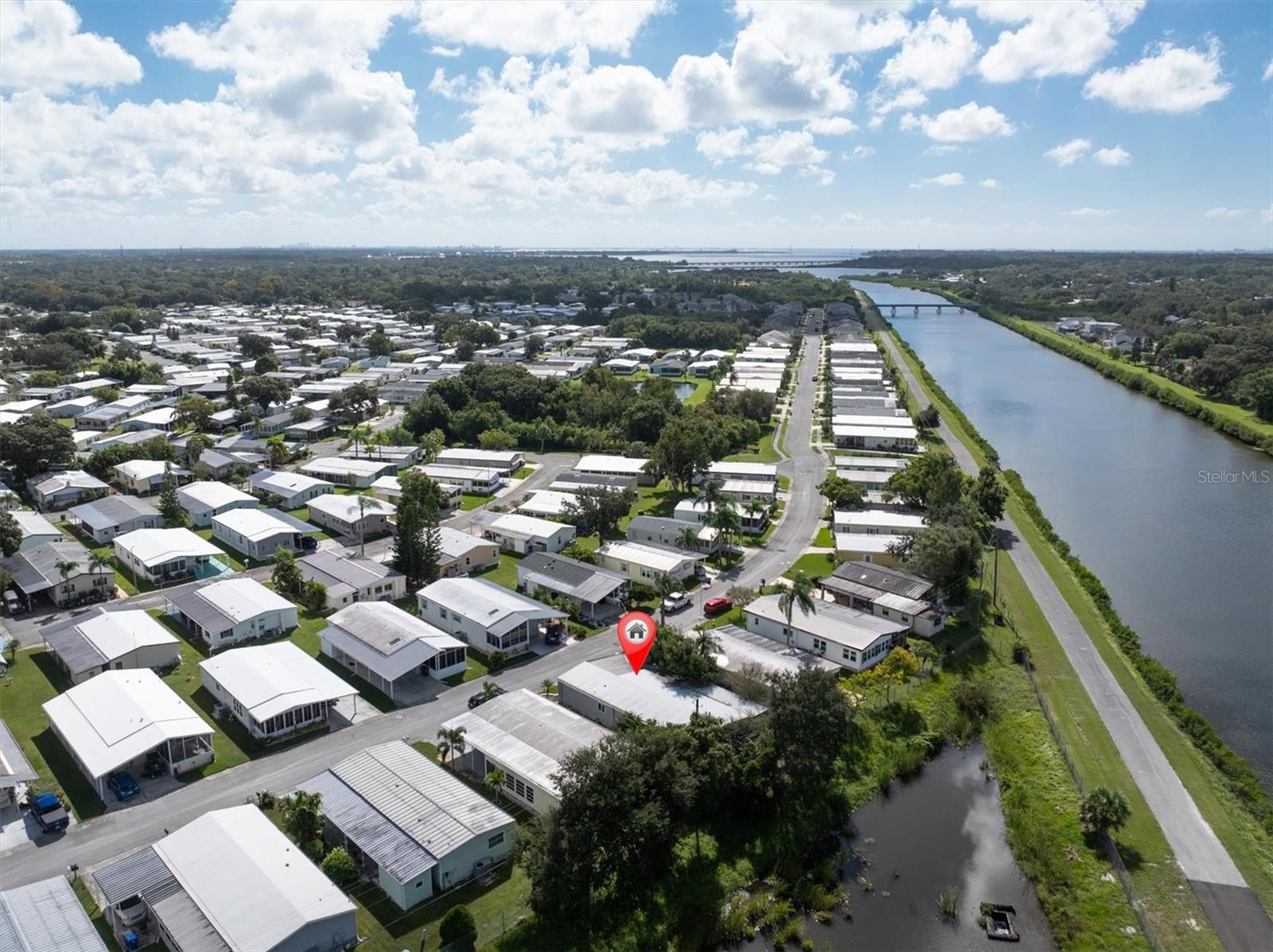 347 CANAL WAY, OLDSMAR, FL — photo 47