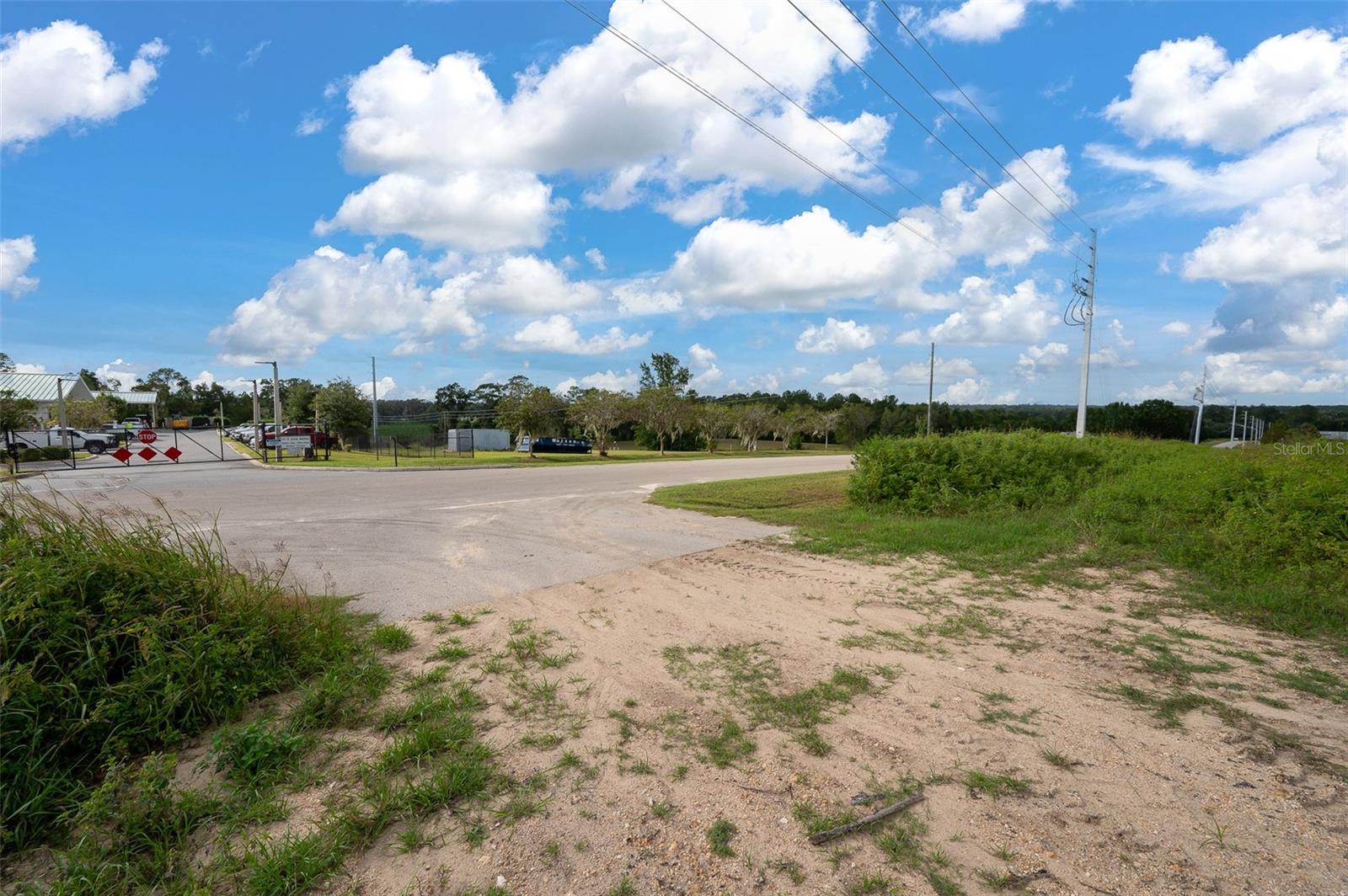 13157 NW 104TH TER, ALACHUA, FL — photo 3
