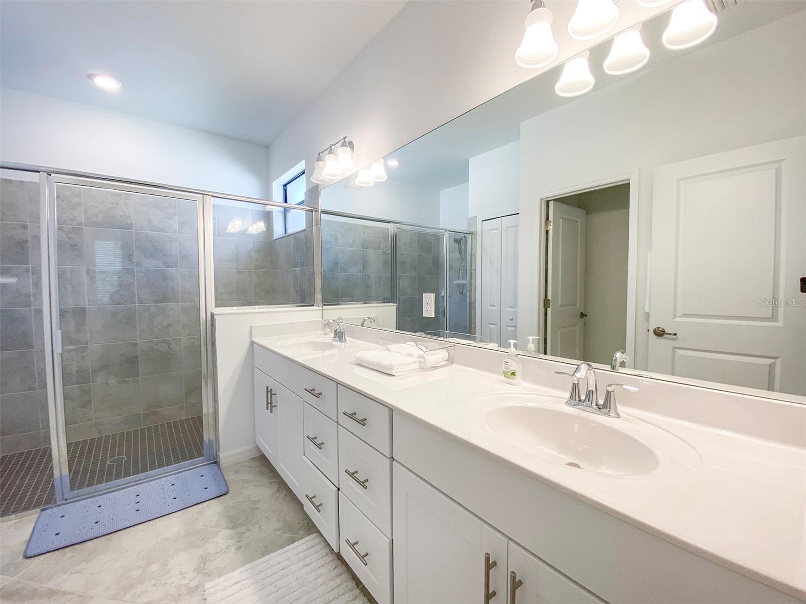 15936 HONEYSUCKLE ST, PORT CHARLOTTE, FL — photo 15