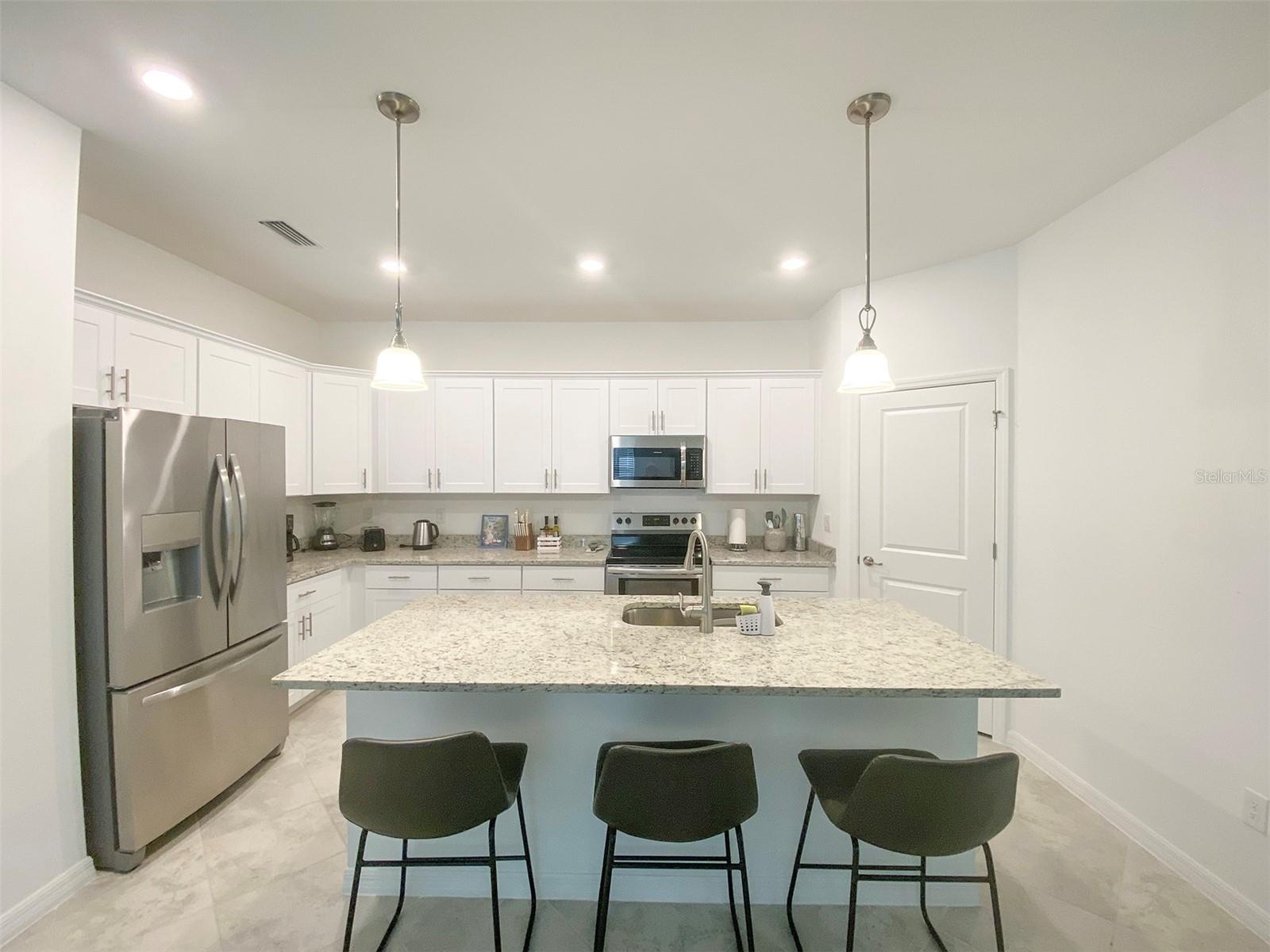 15936 HONEYSUCKLE ST, PORT CHARLOTTE, FL — photo 40