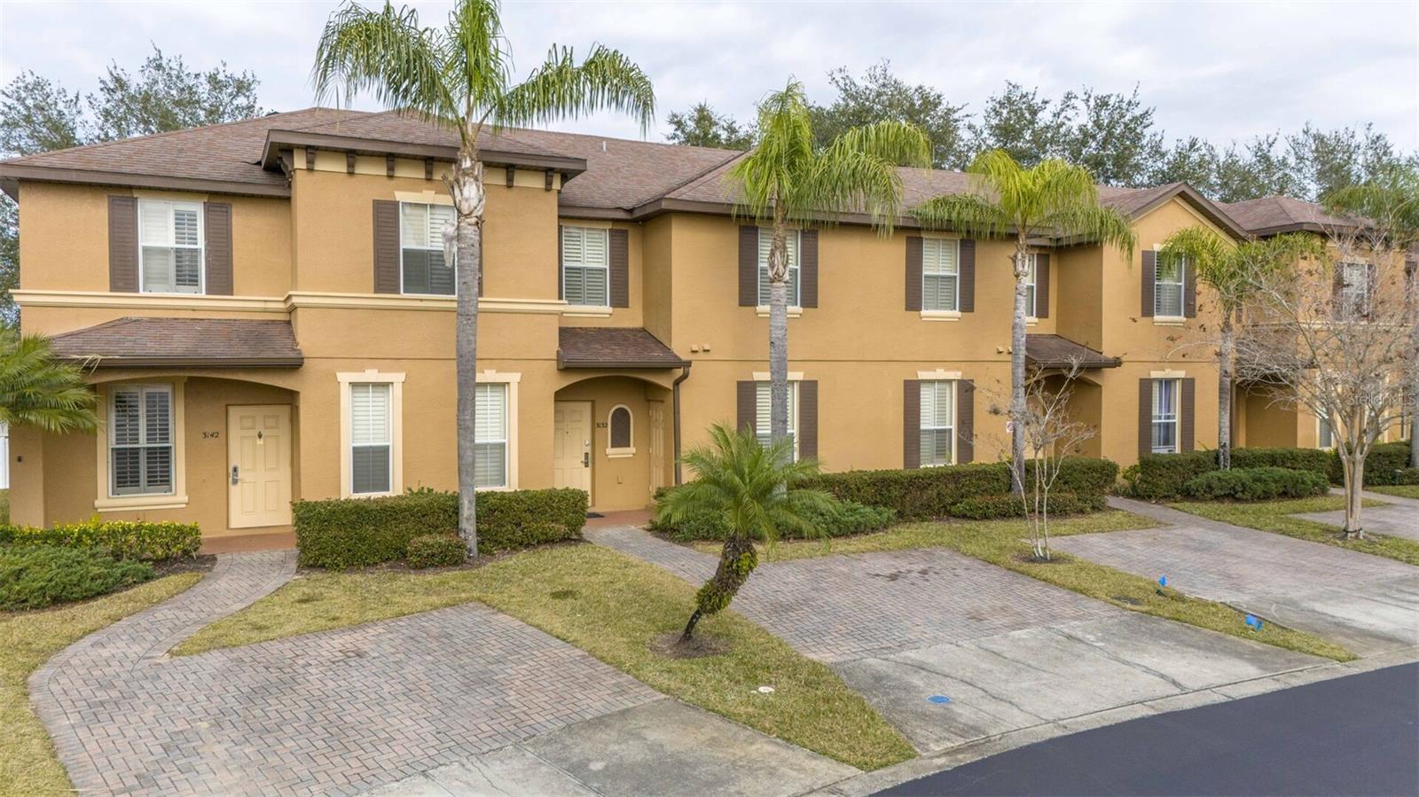 3132 CALABRIA AVE, DAVENPORT, FL