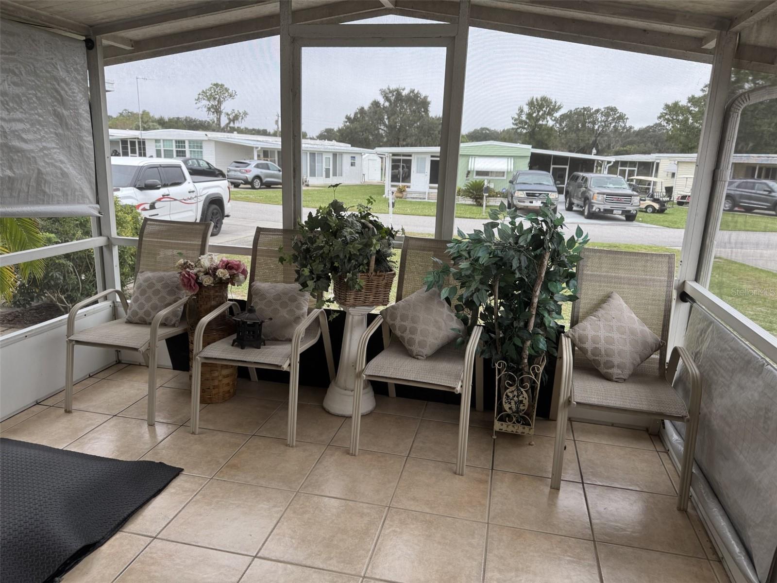 9072 LAKE POINT BLVD, LAKE WALES, FL — photo 2