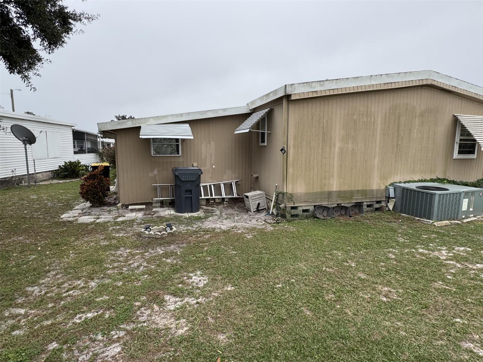 9072 LAKE POINT BLVD, LAKE WALES, FL — photo 5