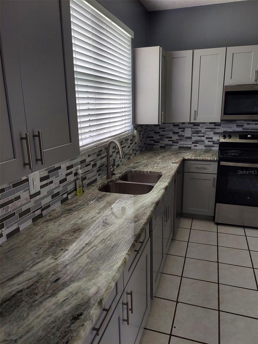 113 HARWOOD CIR, KISSIMMEE, FL — photo 4