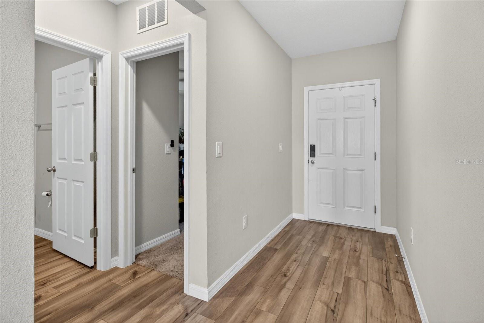 14716 GALLOP RUN DR, LITHIA, FL — photo 11