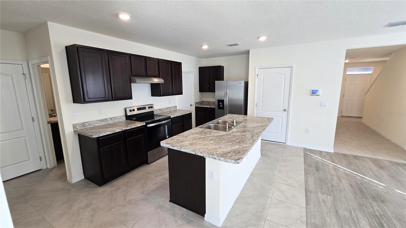 1671 ROSYDALE CIR, DAVENPORT, FL — photo 10