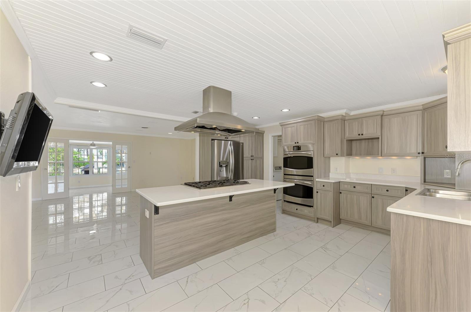 1962 ARKANSAS AVE, ENGLEWOOD, FL — photo 12