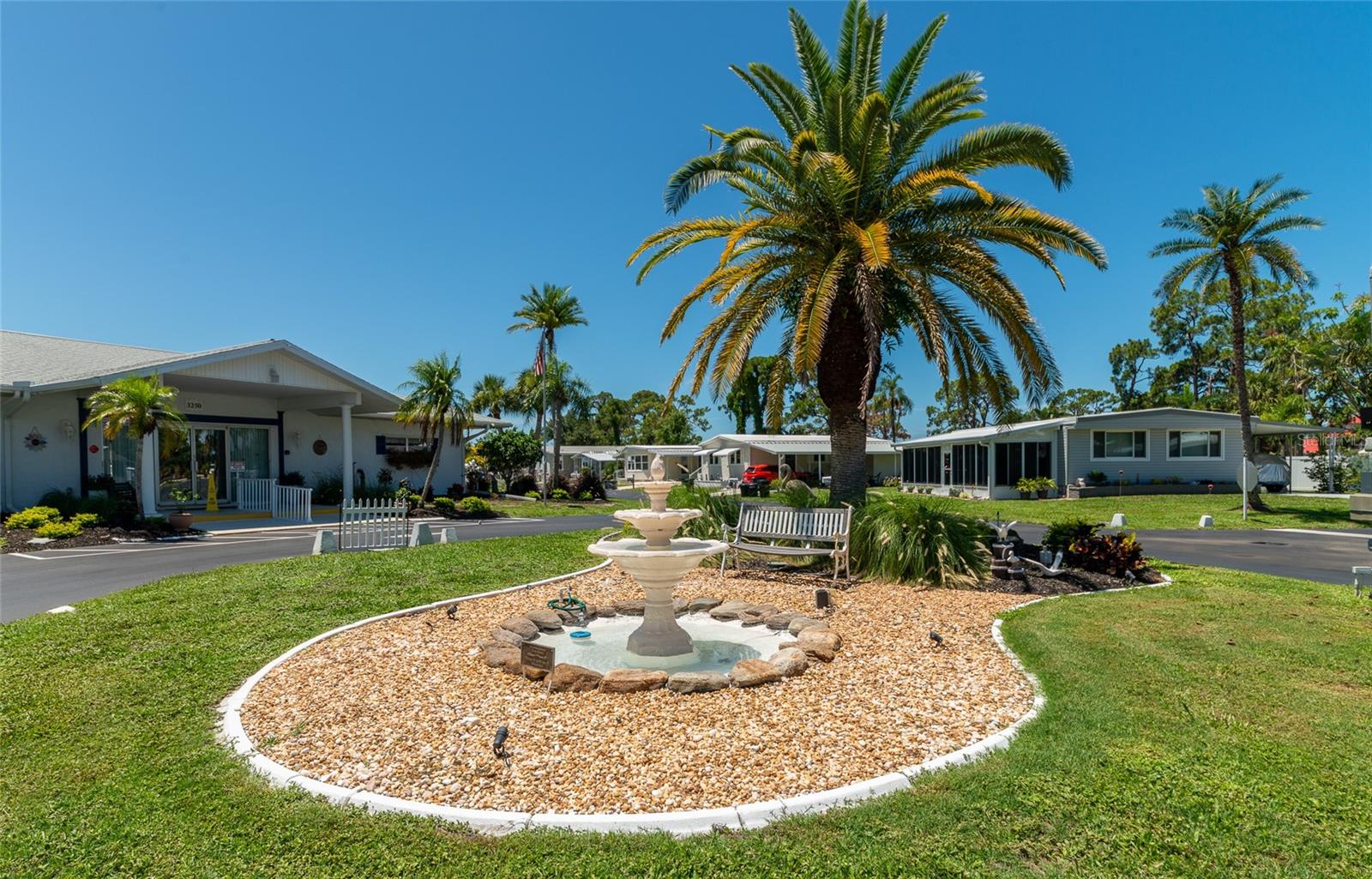 348 TROPIC DR, OSPREY, FL — photo 27
