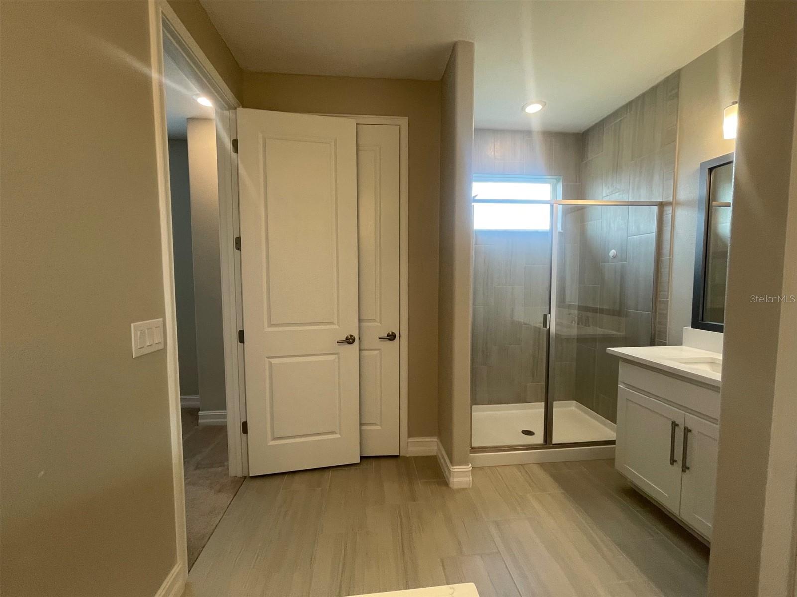4596 ALMADA LN, WESLEY CHAPEL, FL — photo 15