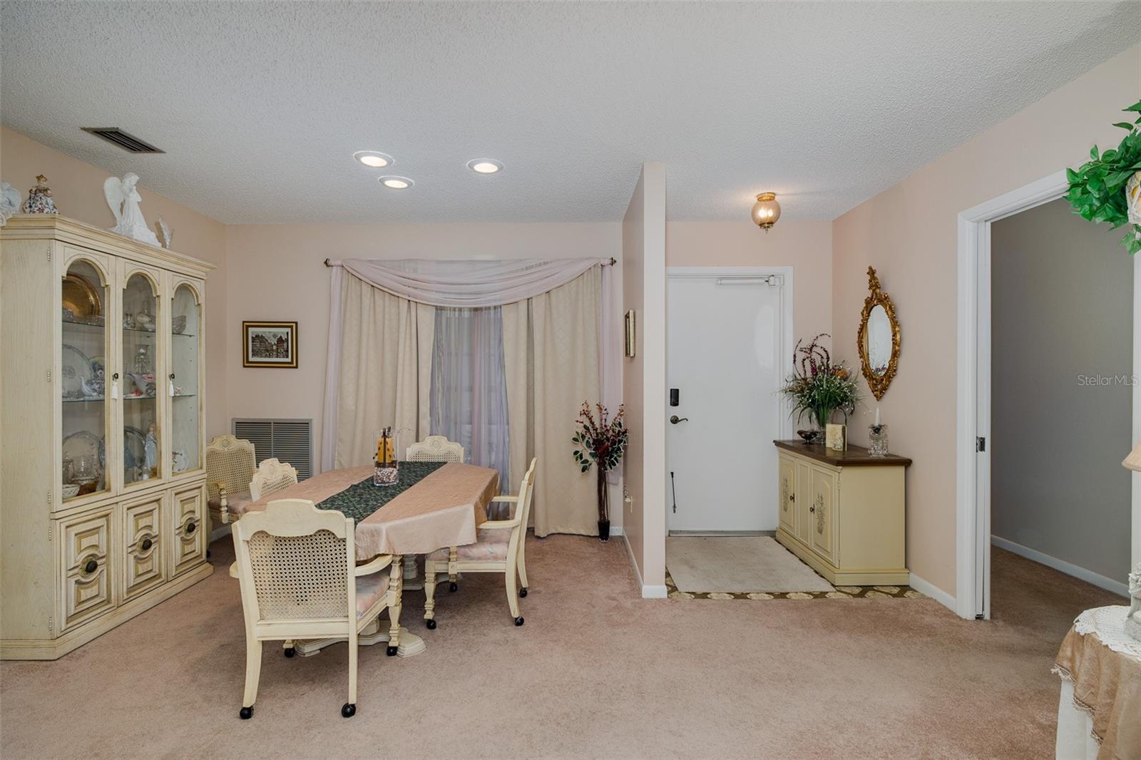 8015 SAN FERNANDO DR, PORT RICHEY, FL — photo 17