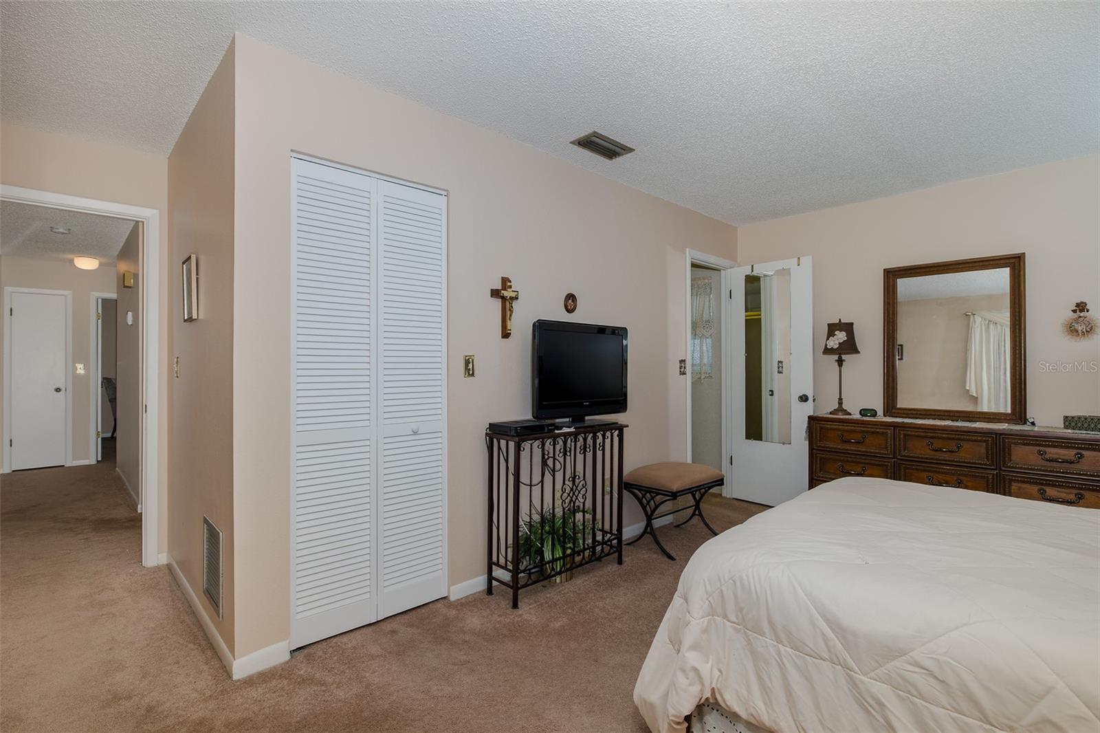 8015 SAN FERNANDO DR, PORT RICHEY, FL — photo 36