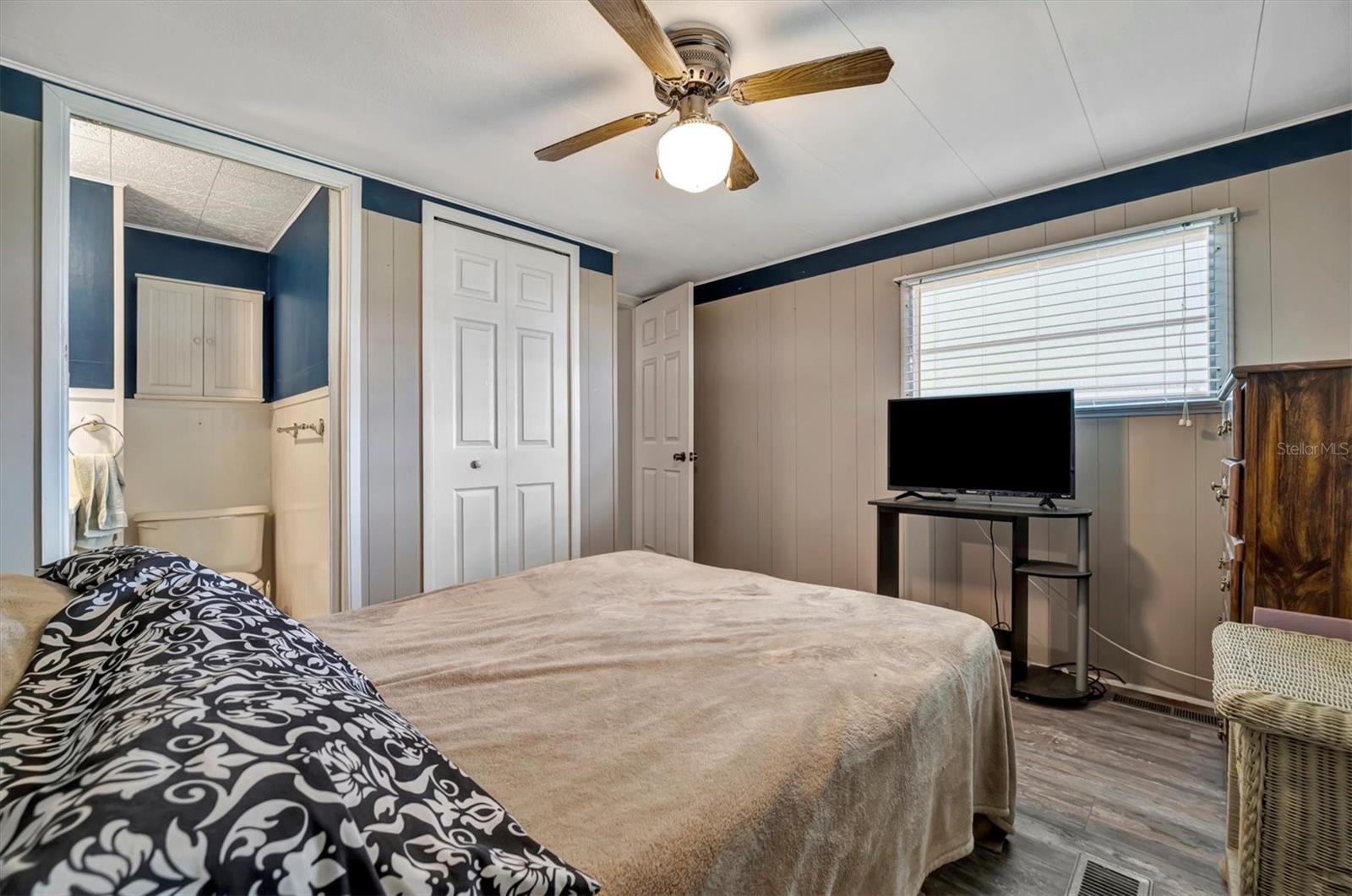 122 E SAINT ANNES CIR, APOLLO BEACH, FL — photo 14