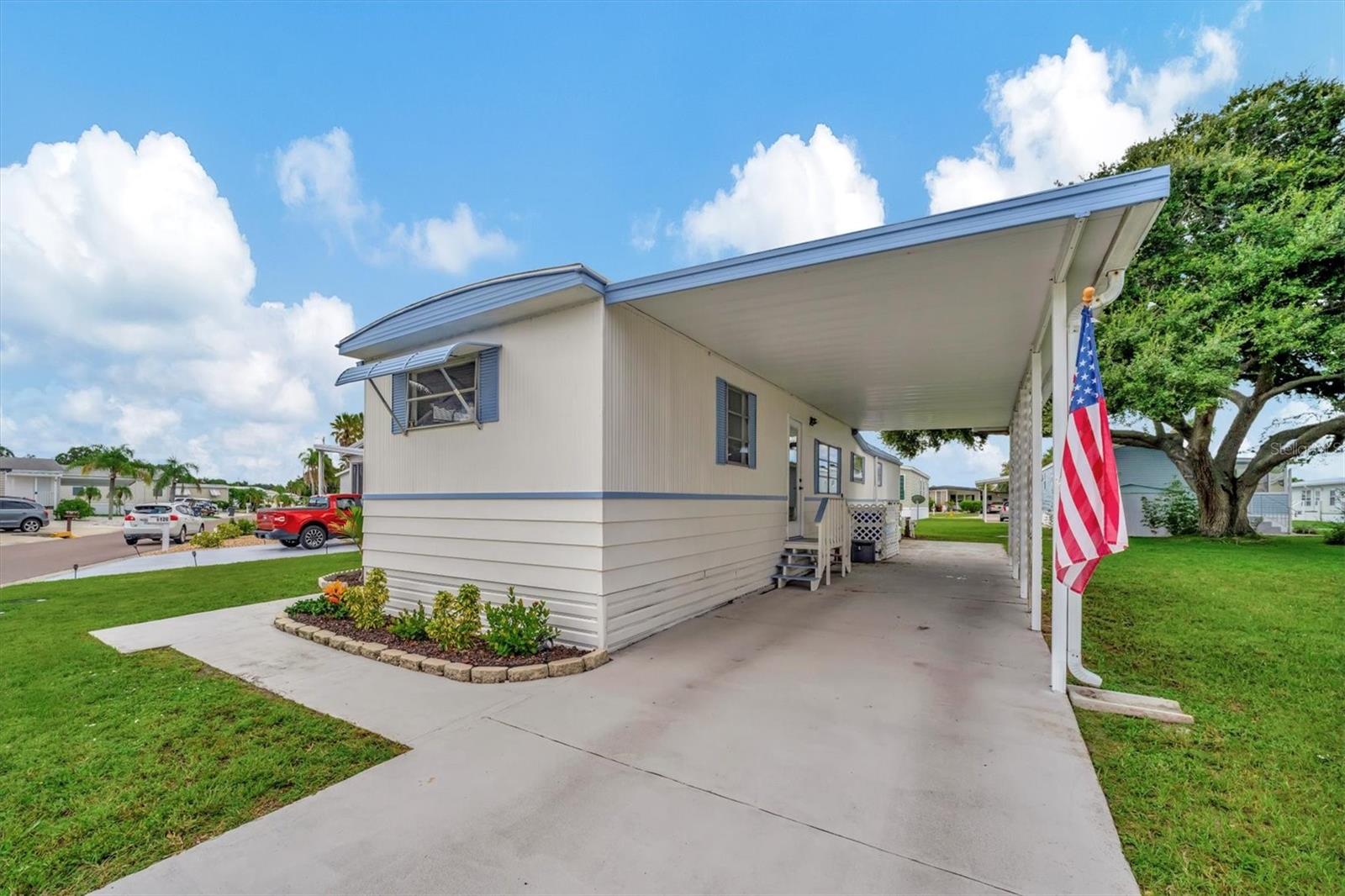 122 E SAINT ANNES CIR, APOLLO BEACH, FL — photo 22
