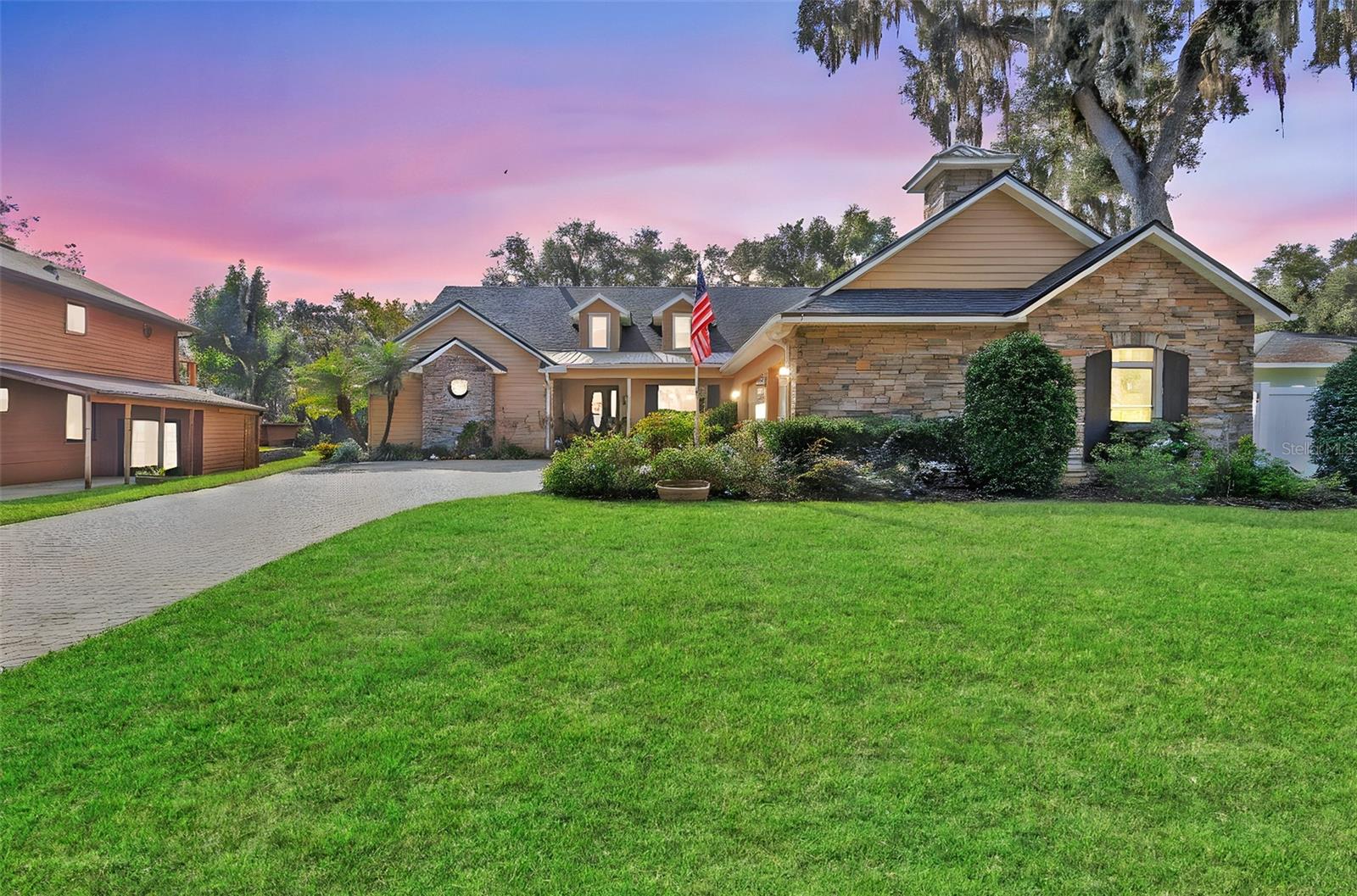 2305 HONTOON RD, DELAND, FL
