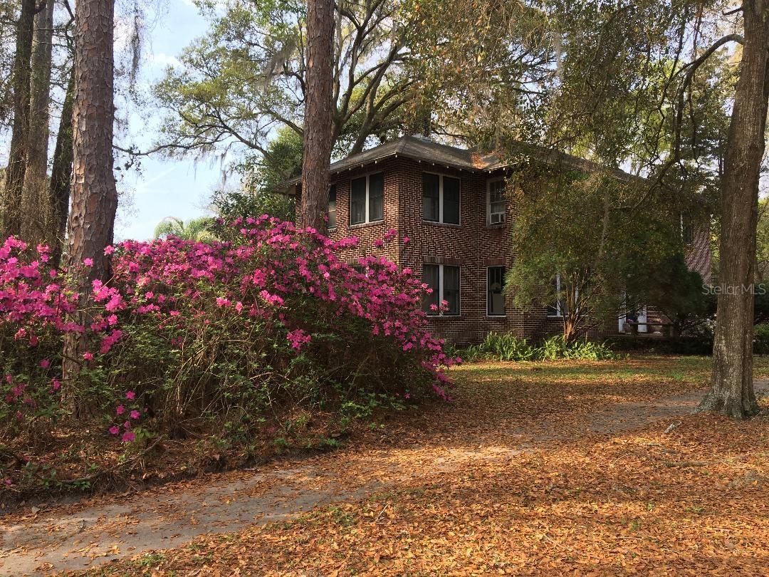 635 NE 9TH AVE, GAINESVILLE, FL — photo 28