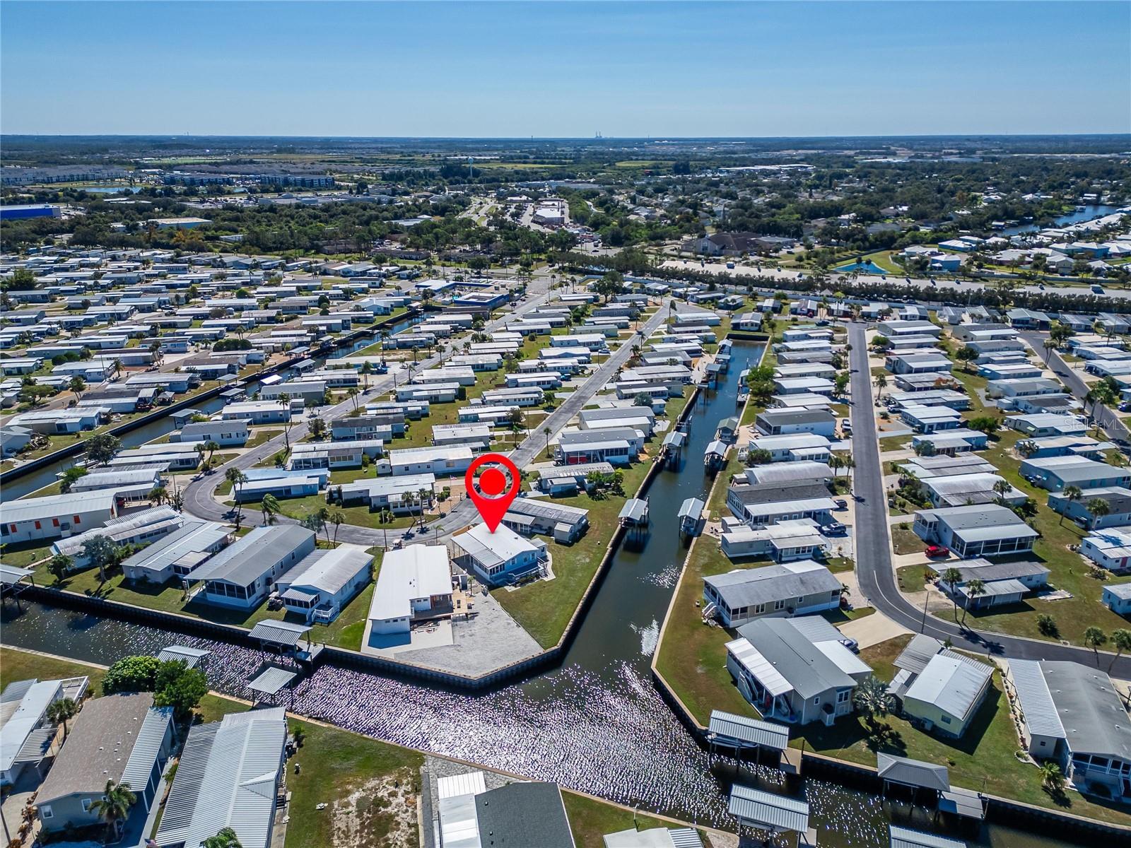 126 W SAINT JOHNS WAY, APOLLO BEACH, FL — photo 2