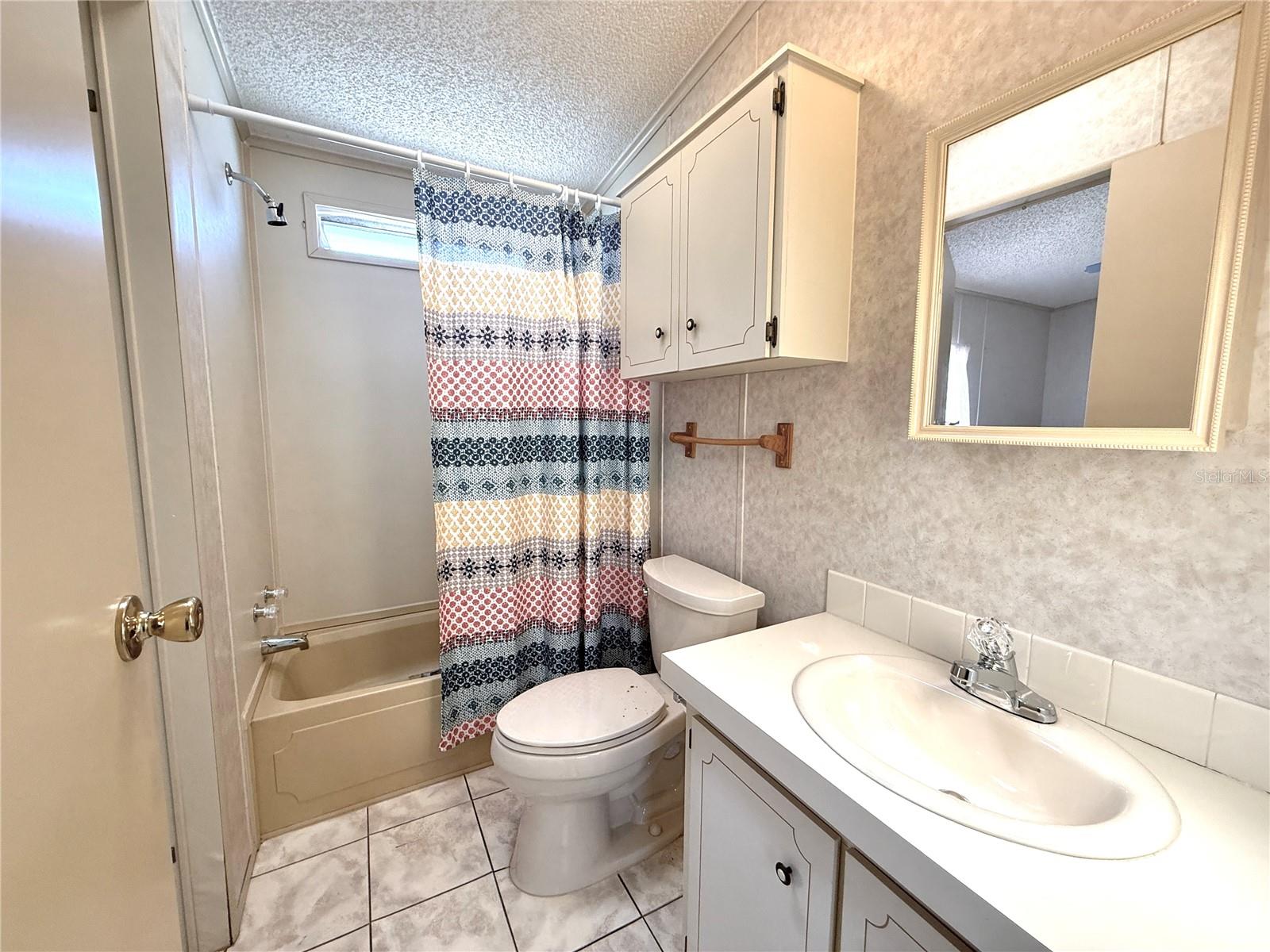 126 W SAINT JOHNS WAY, APOLLO BEACH, FL — photo 15