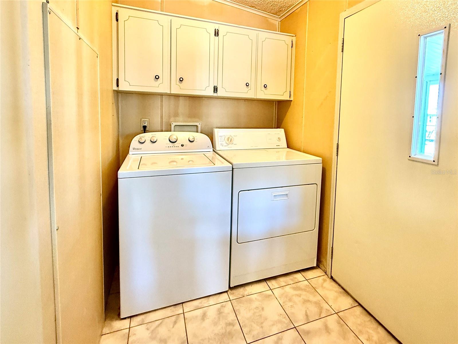 126 W SAINT JOHNS WAY, APOLLO BEACH, FL — photo 16