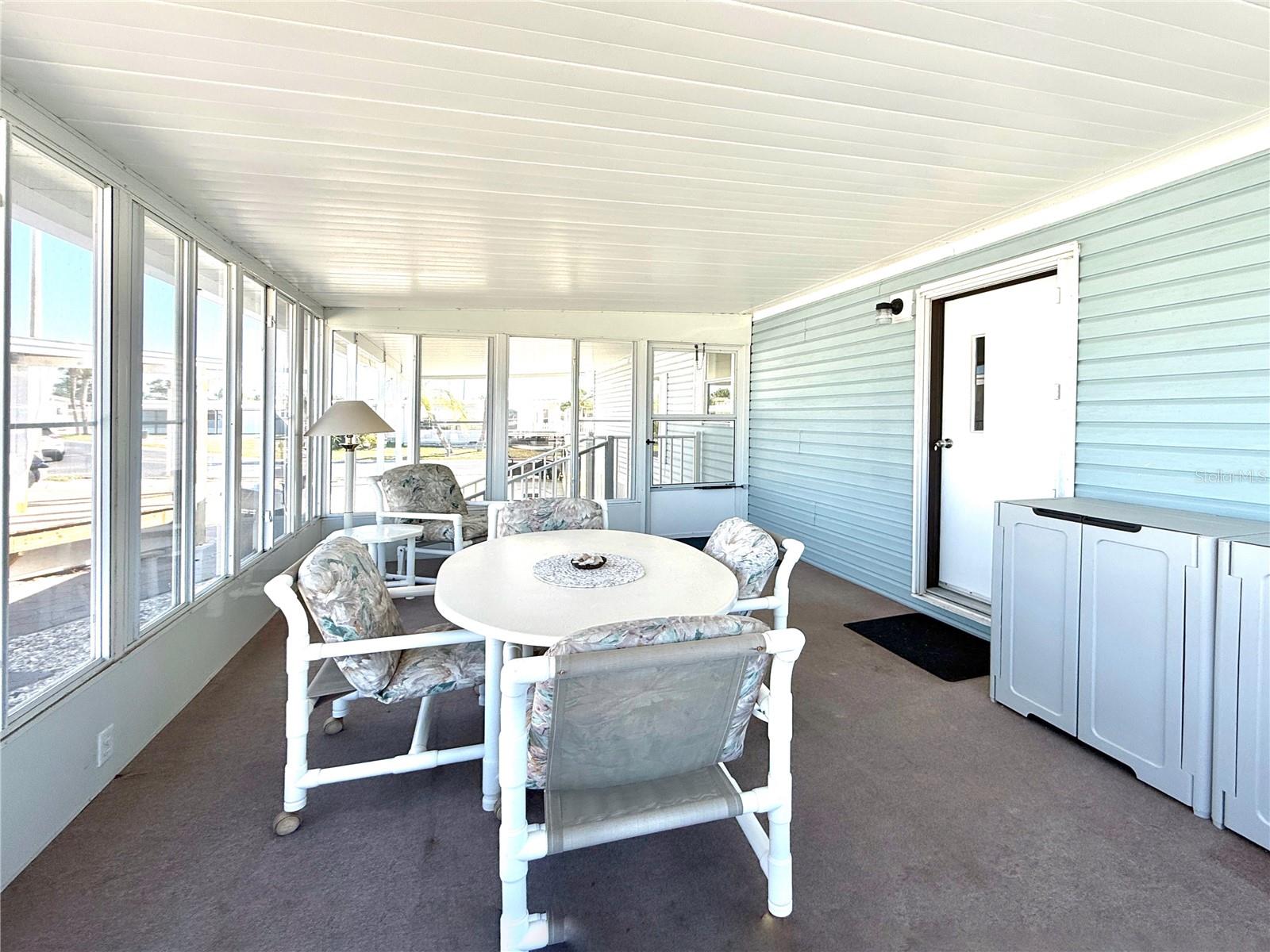 126 W SAINT JOHNS WAY, APOLLO BEACH, FL — photo 18