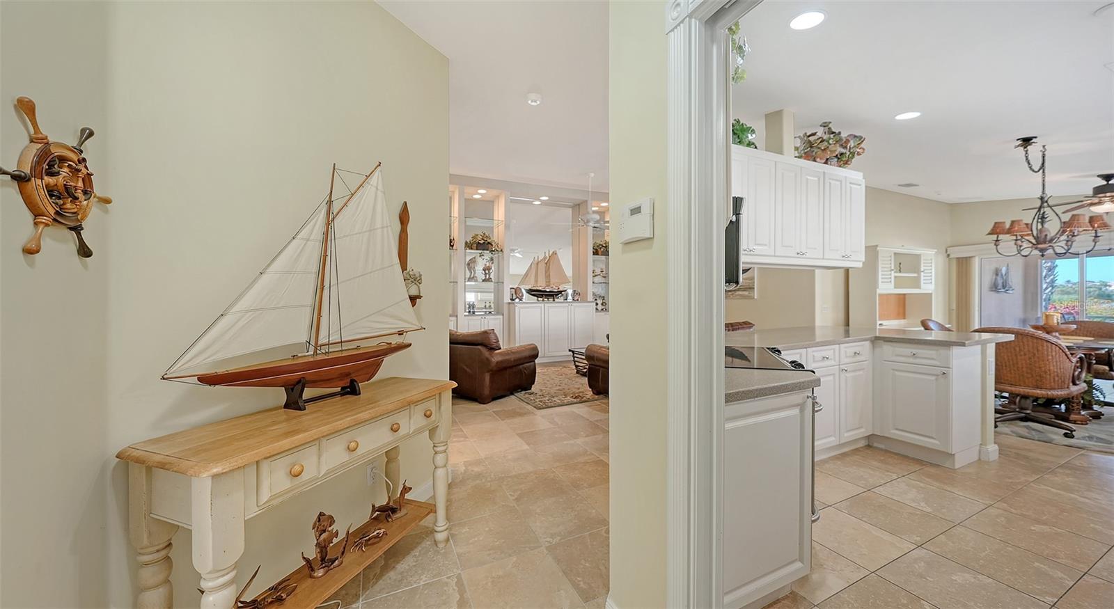 11641 GARESSIO LN, SARASOTA, FL — photo 4