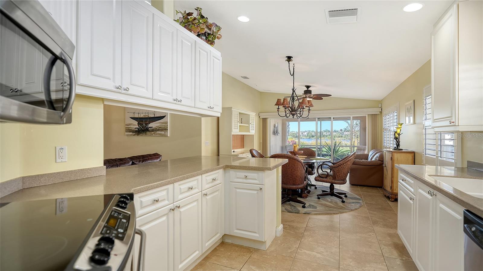 11641 GARESSIO LN, SARASOTA, FL — photo 13