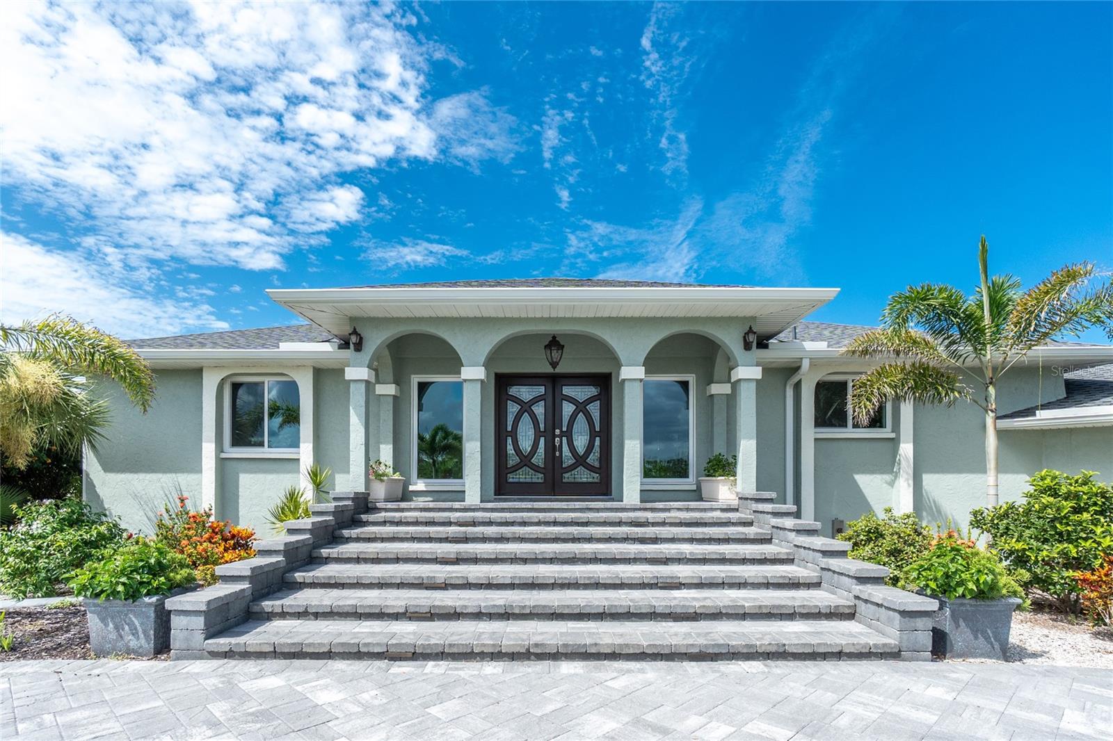 600 LOOKOUT ALY, PLACIDA, FL
