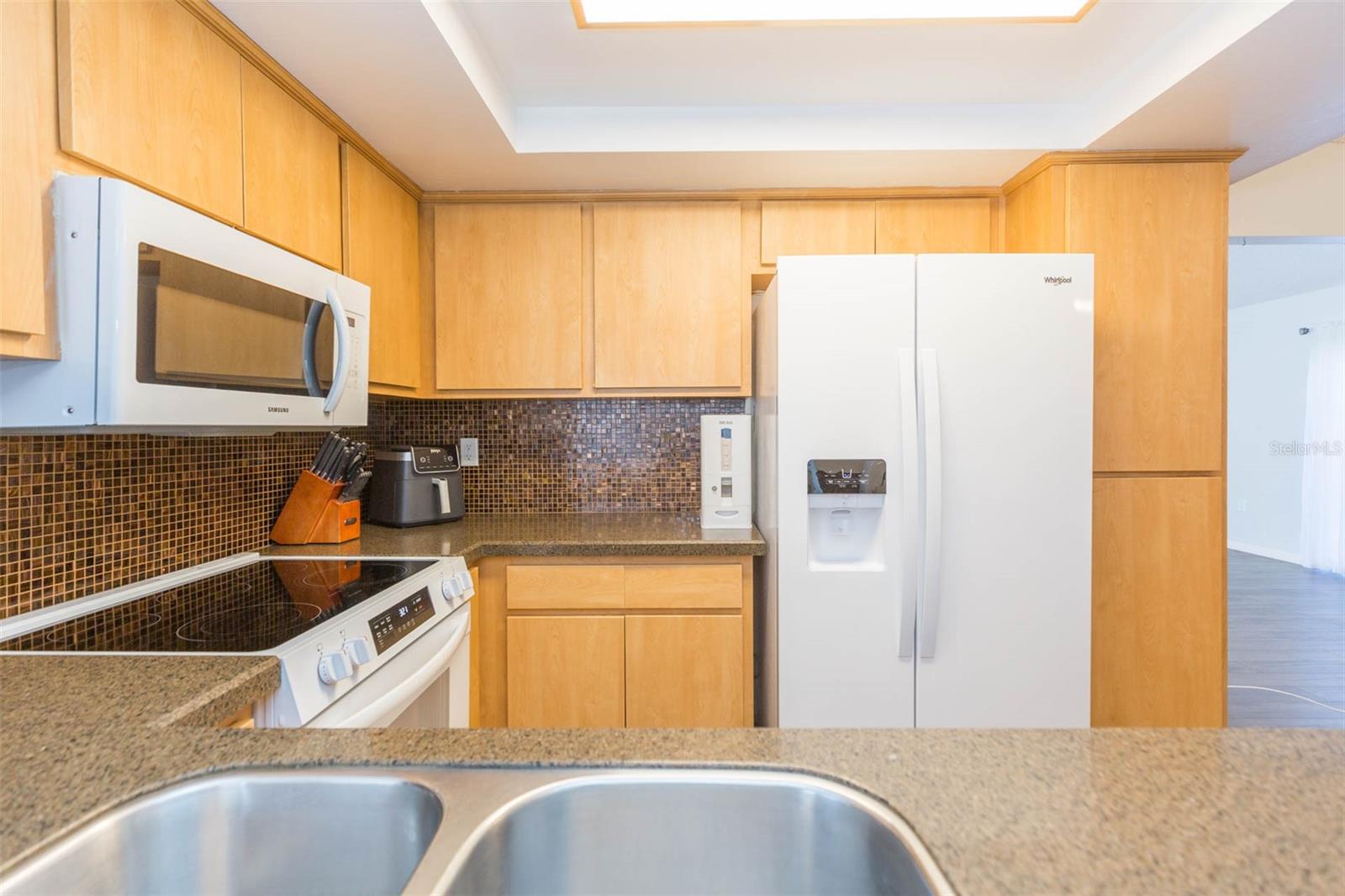 13016 CLUB DR, HUDSON, FL — photo 16