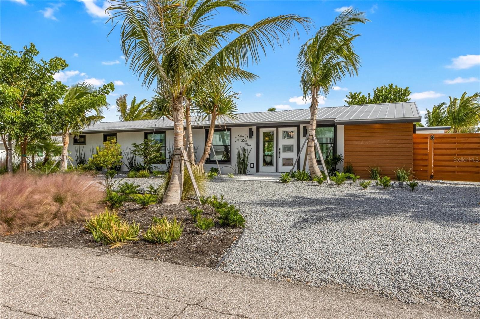 505 65TH ST, HOLMES BEACH, FL — photo 2