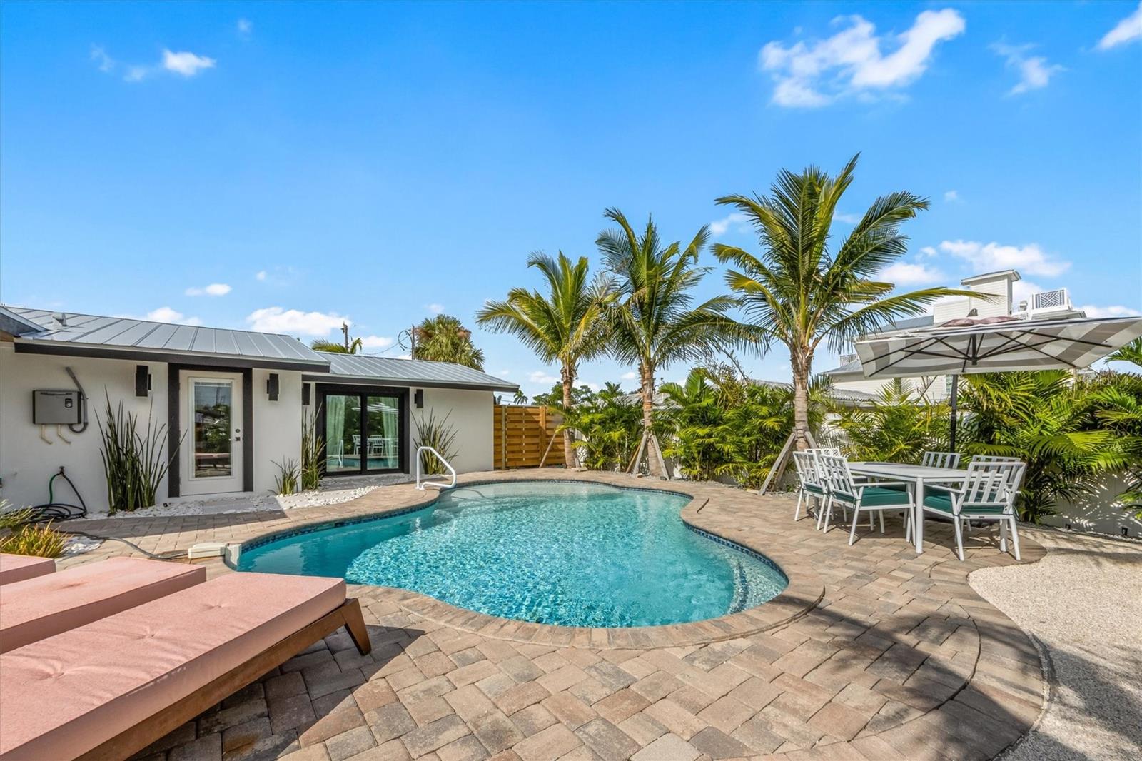 505 65TH ST, HOLMES BEACH, FL — photo 41