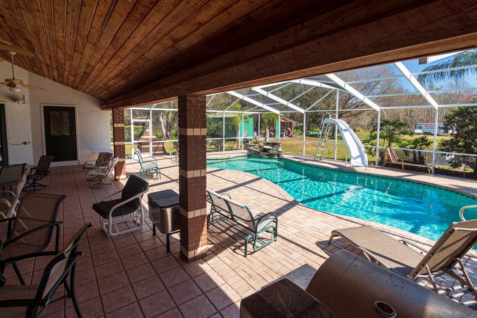 9215 RIDGE RD, NEW PORT RICHEY, FL — photo 3
