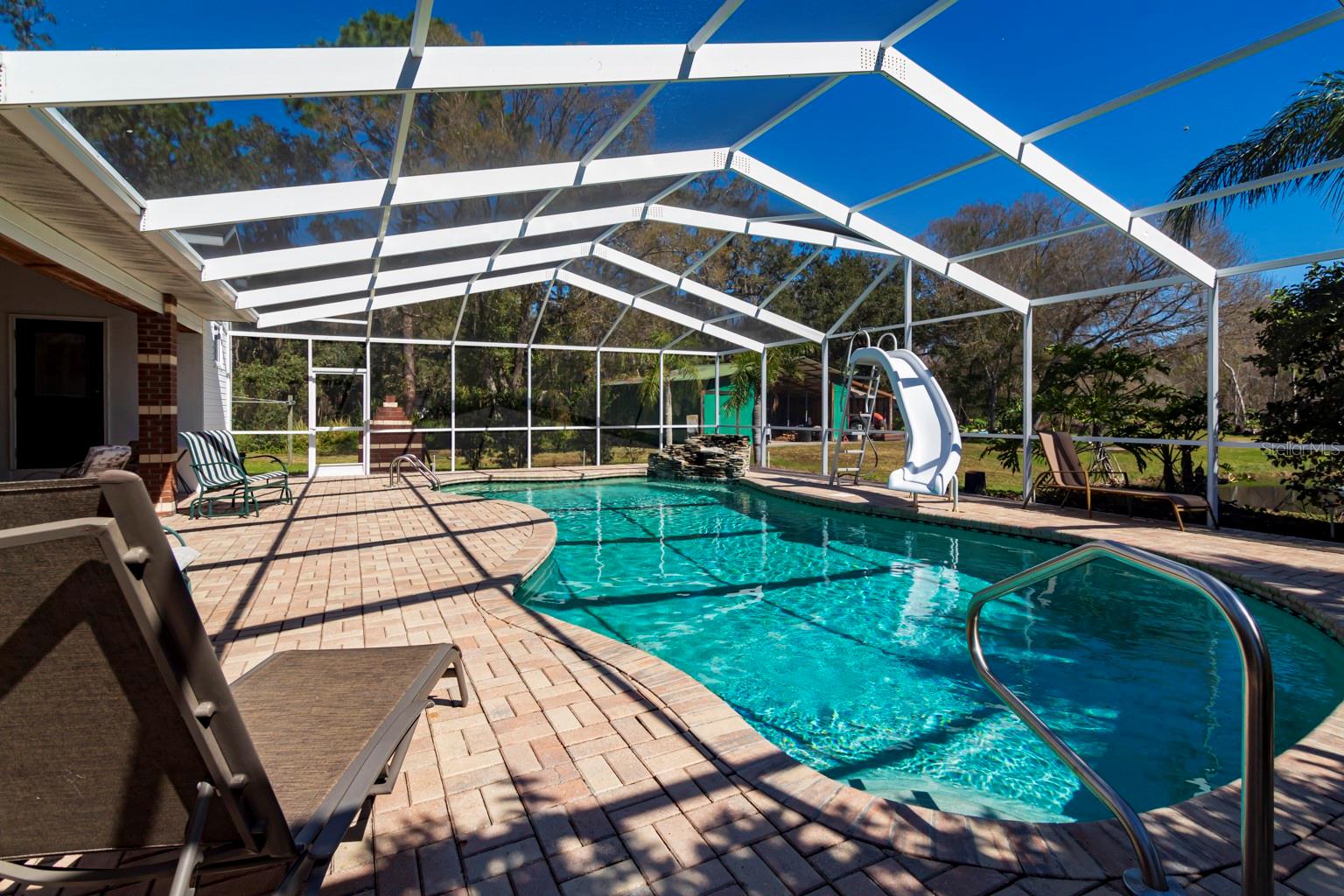 9215 RIDGE RD, NEW PORT RICHEY, FL — photo 4